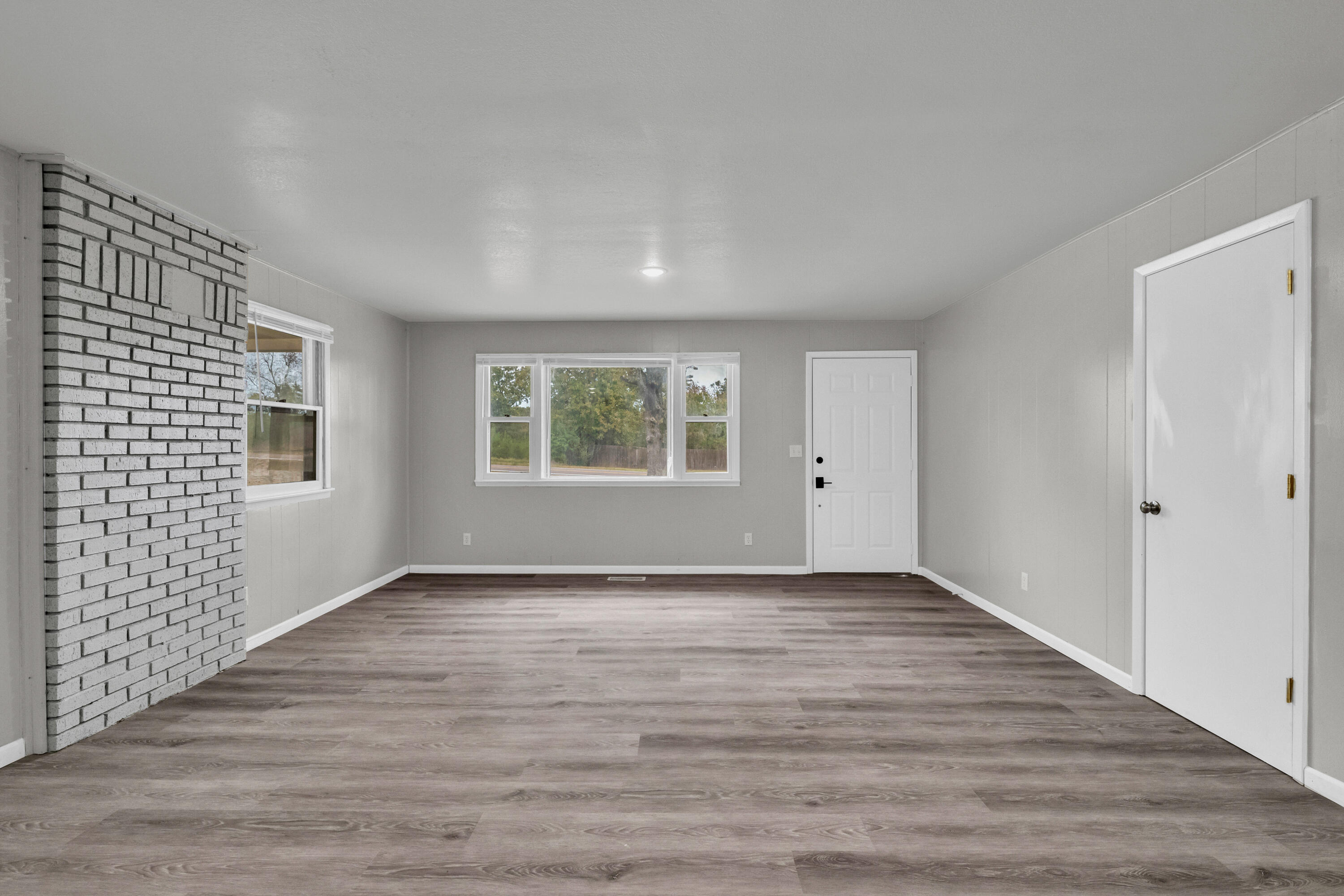 2360 East State Route K Property Photo 14