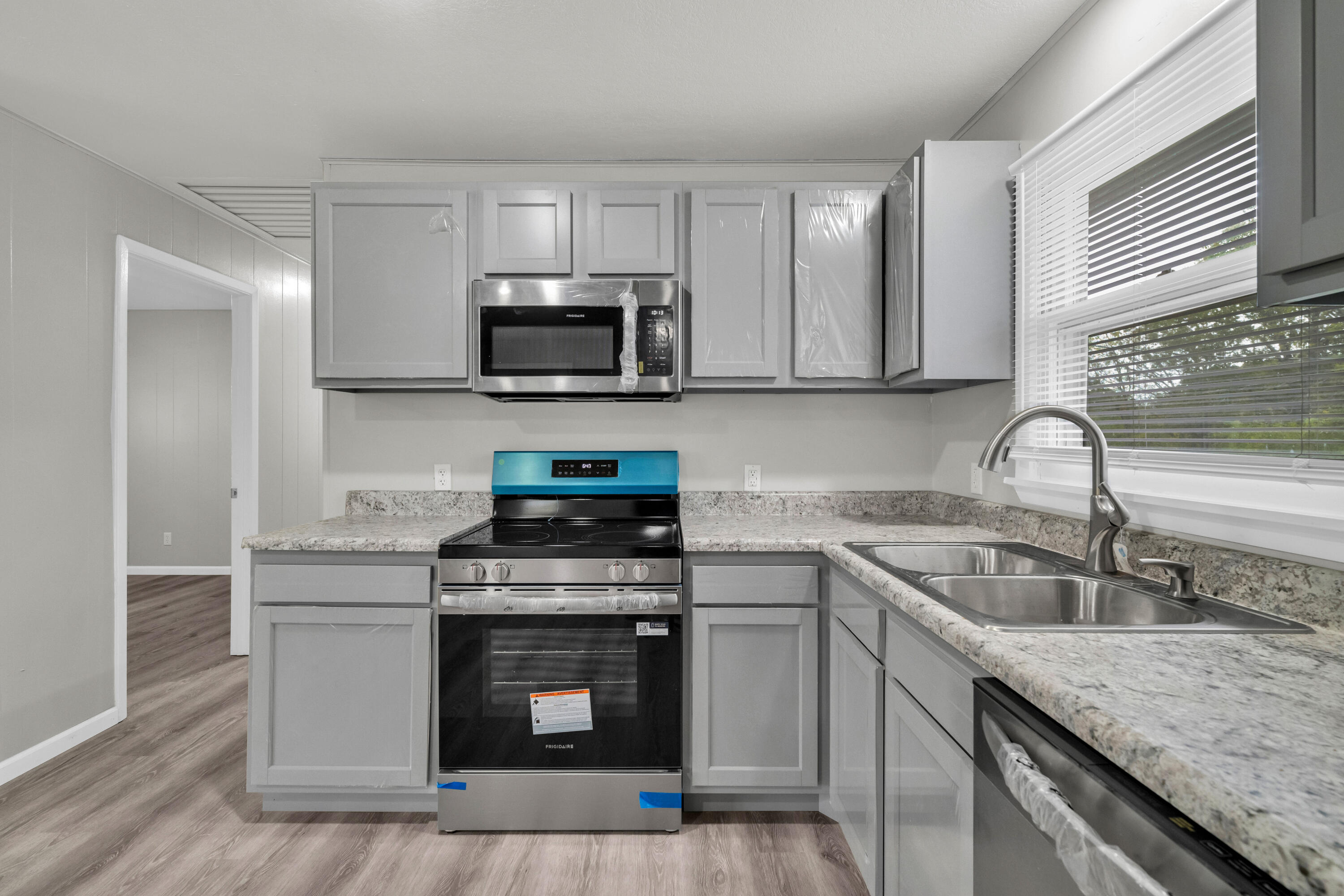 2360 East State Route K Property Photo 17