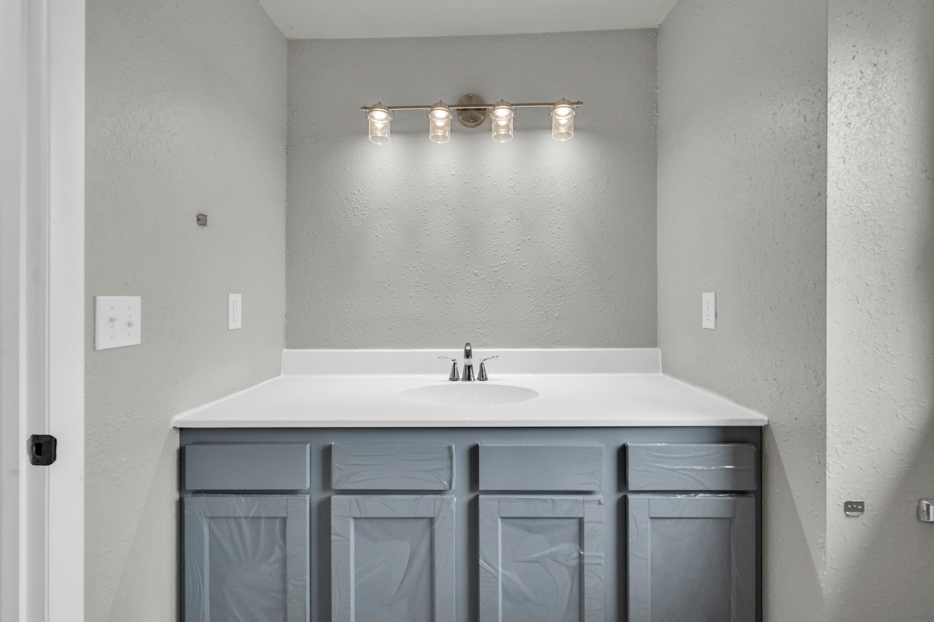 2360 East State Route K Property Photo 21