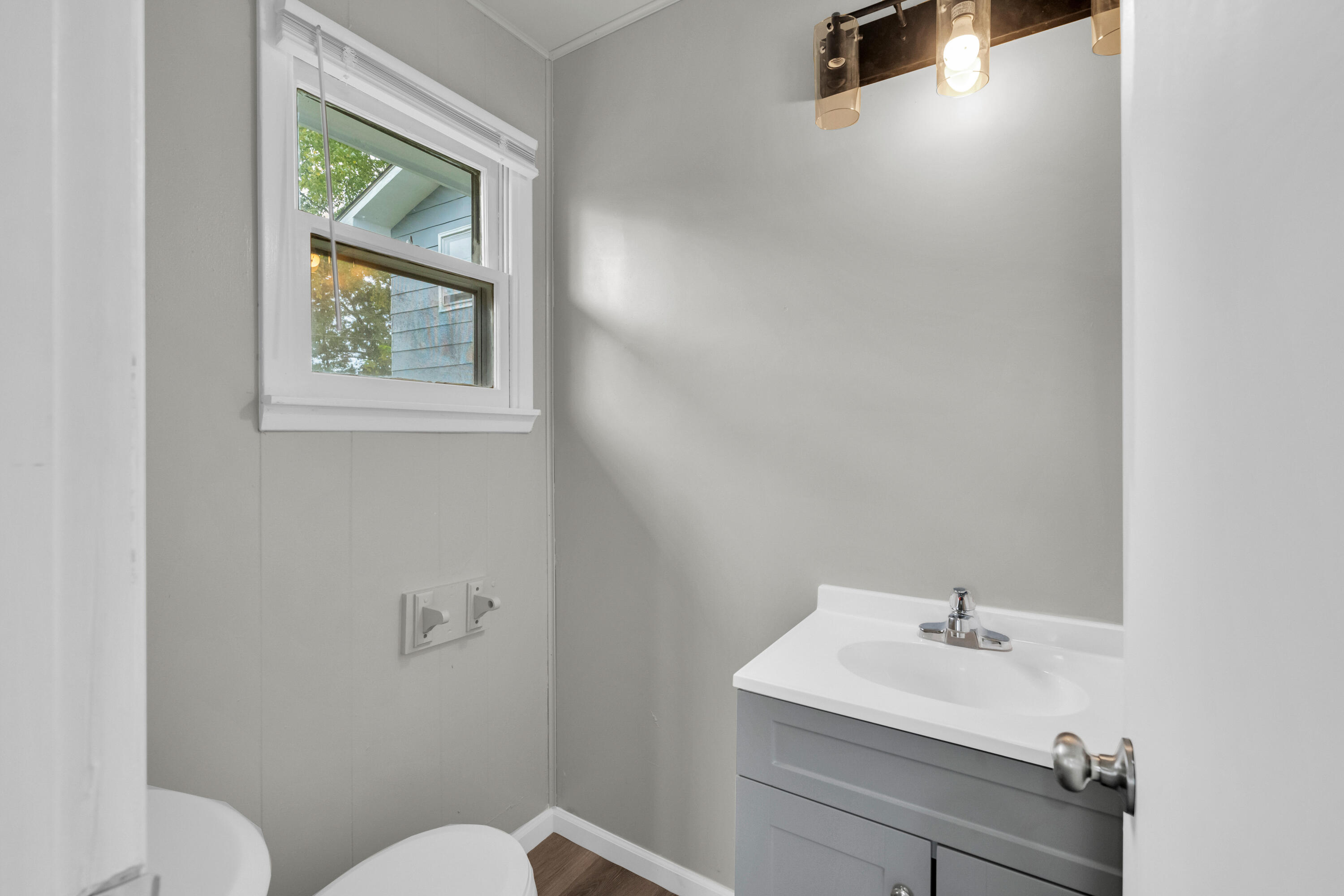 2360 East State Route K Property Photo 30