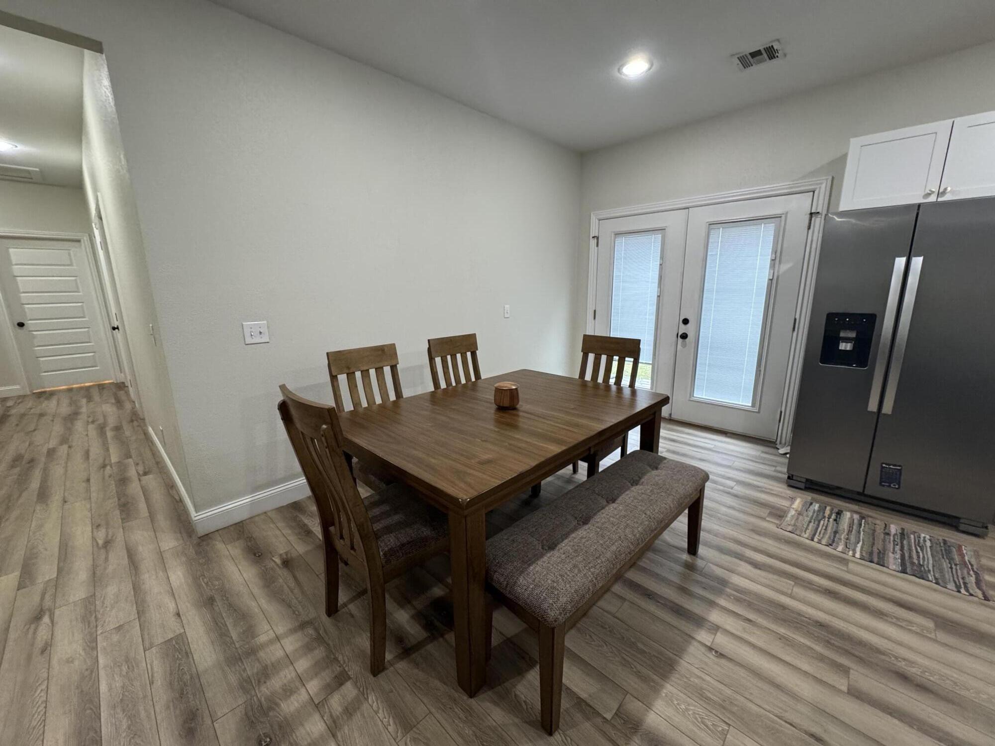 140 Park Valley Court Property Photo 9