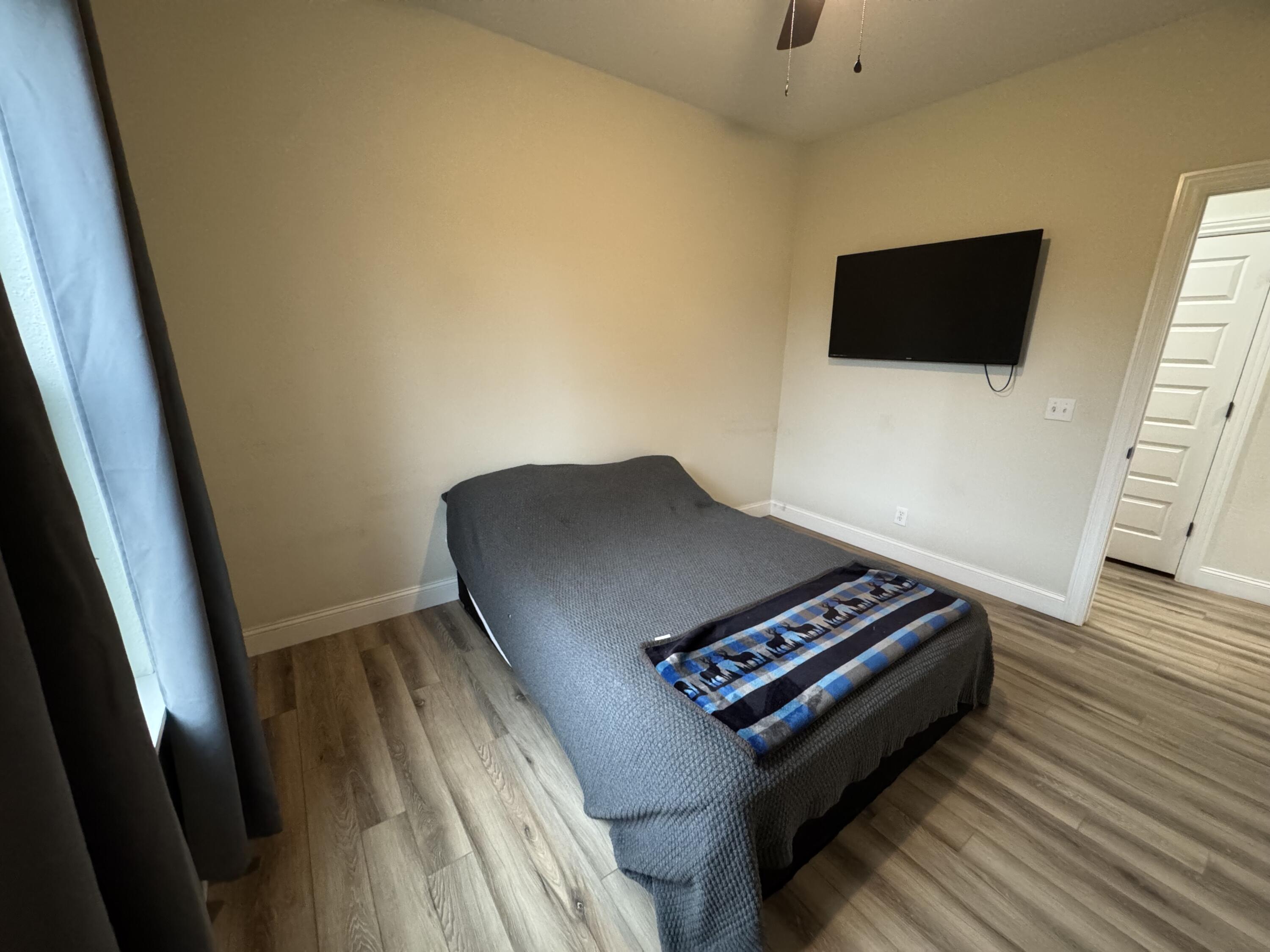 140 Park Valley Court Property Photo 17