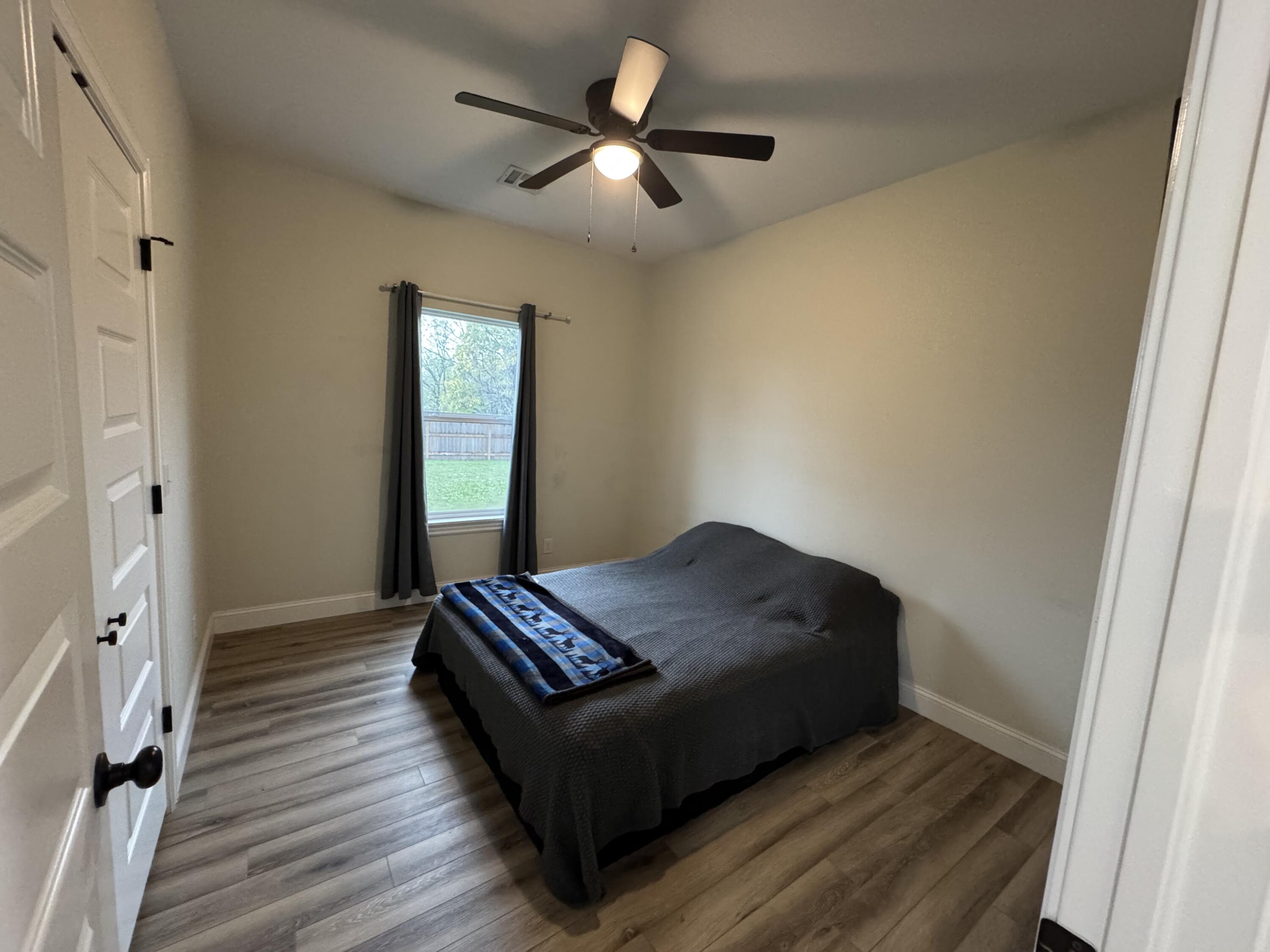 140 Park Valley Court Property Photo 18