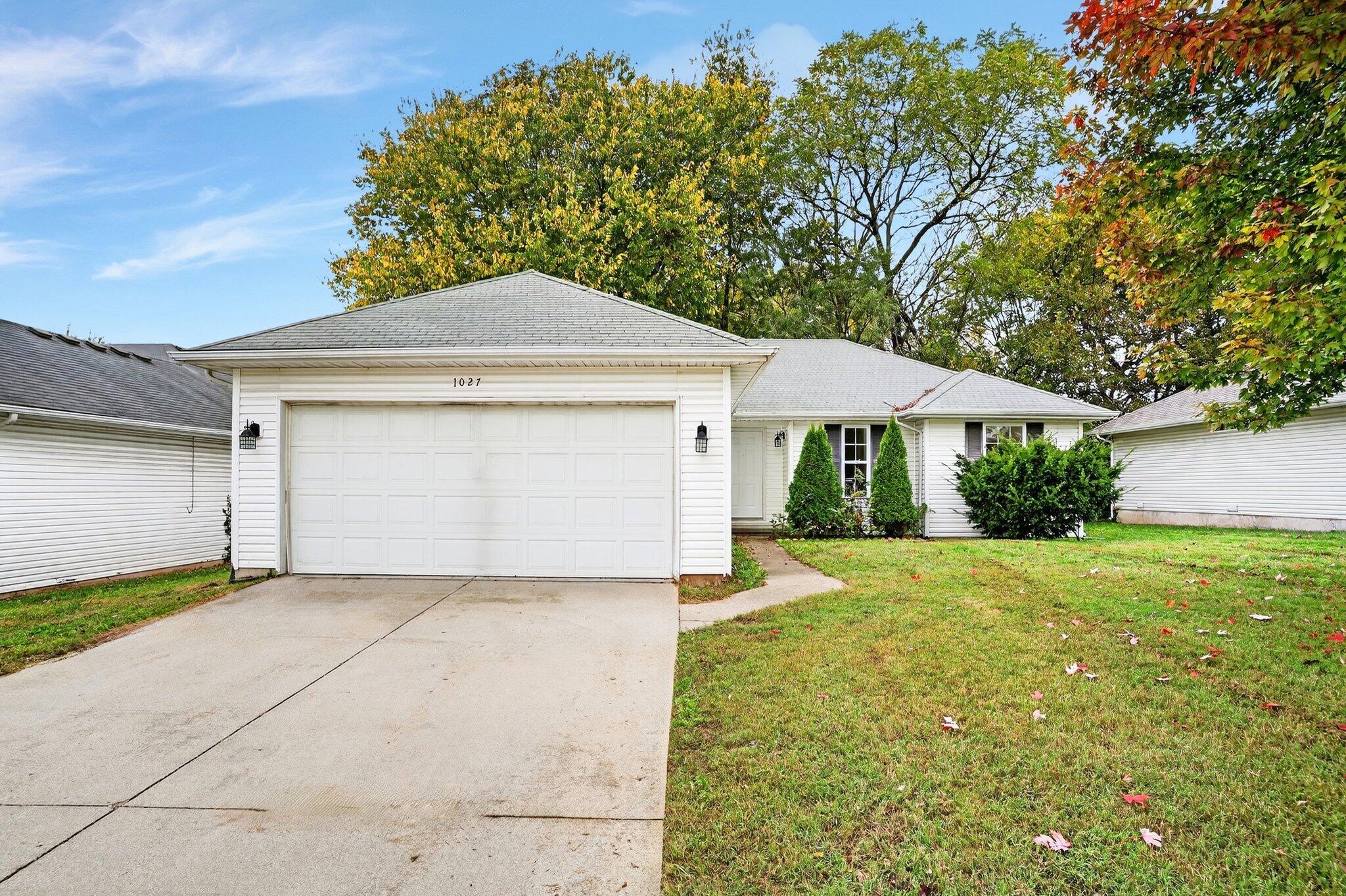 1027 South Missouri Avenue Property Photo 2