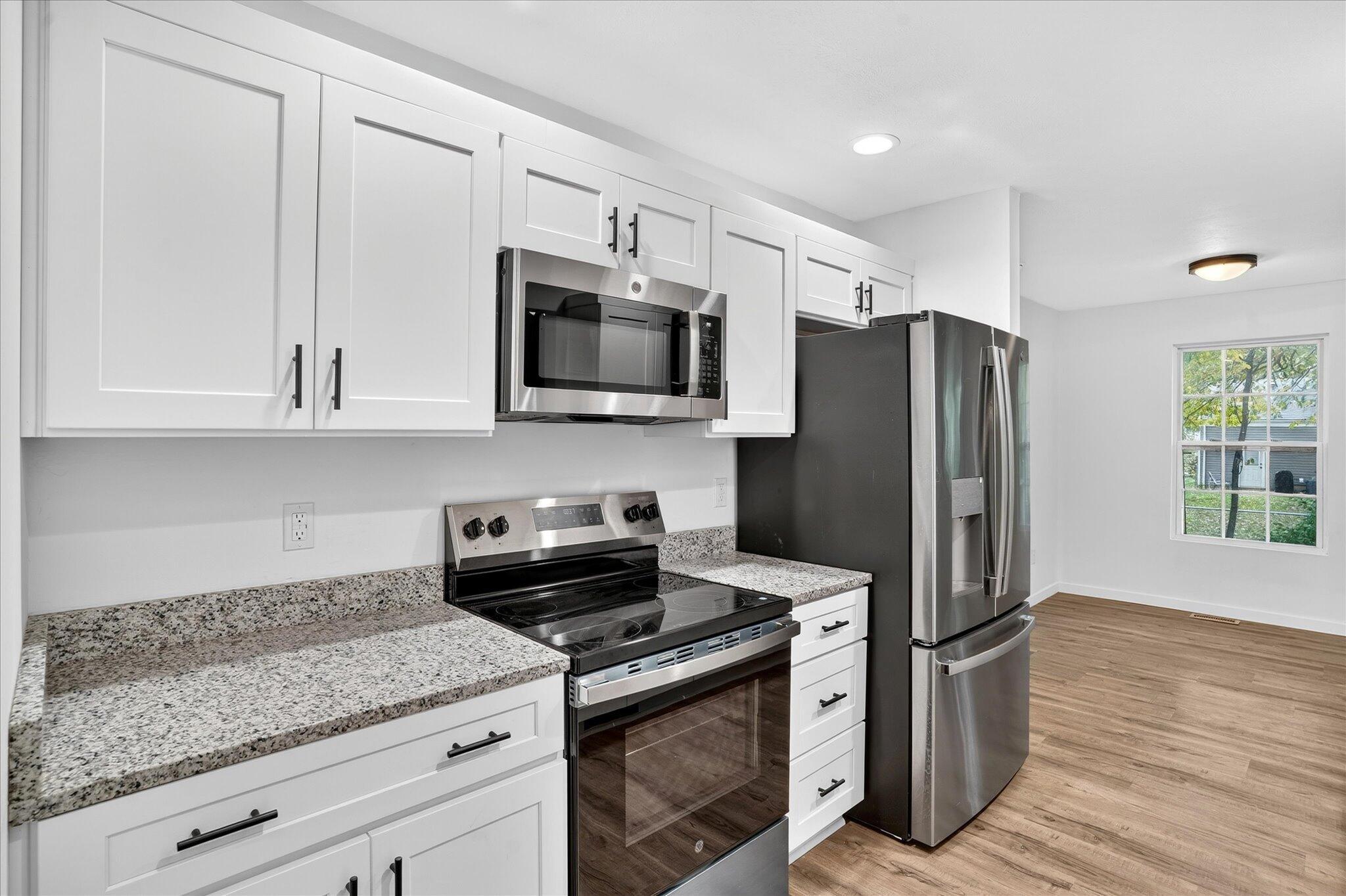 1027 South Missouri Avenue Property Photo 6