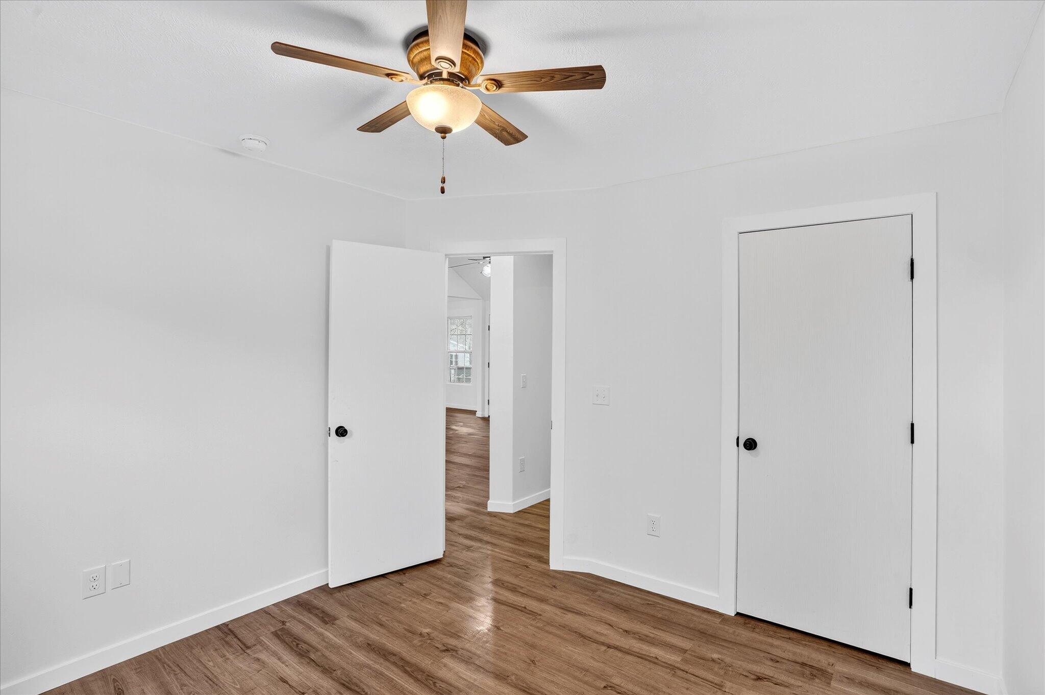 1027 South Missouri Avenue Property Photo 14