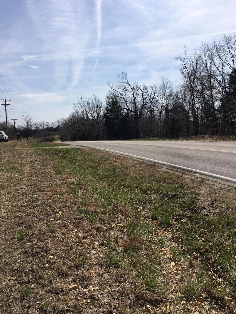 875 Windmill Road Property Photo 18