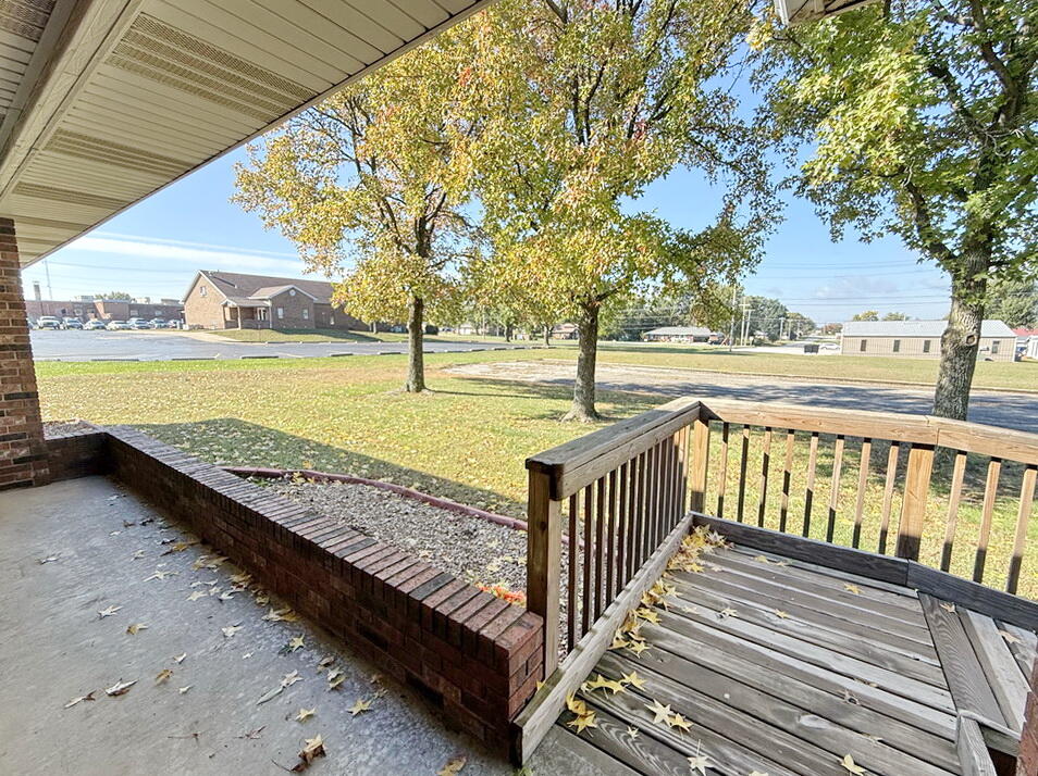 1303 South Forest Street Property Photo 7