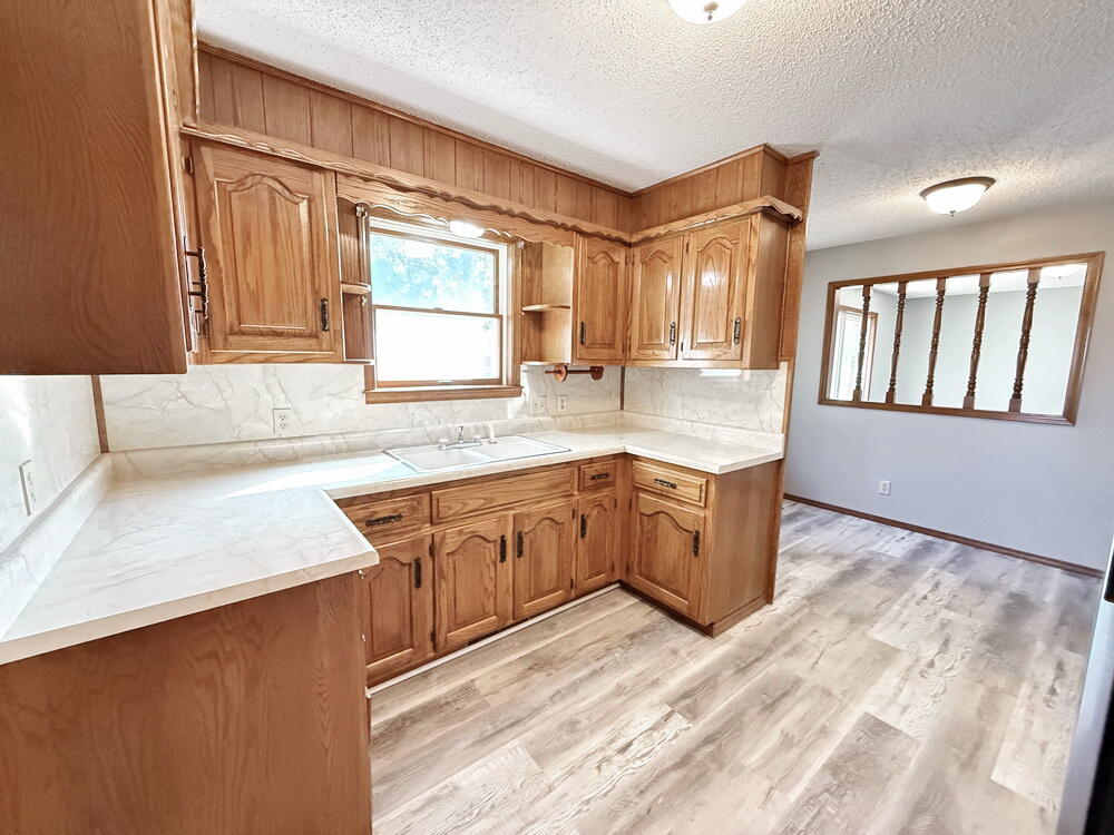 1303 South Forest Street Property Photo 21