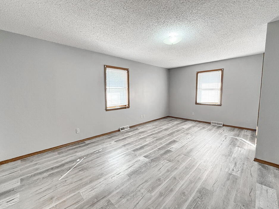 1303 South Forest Street Property Photo 29