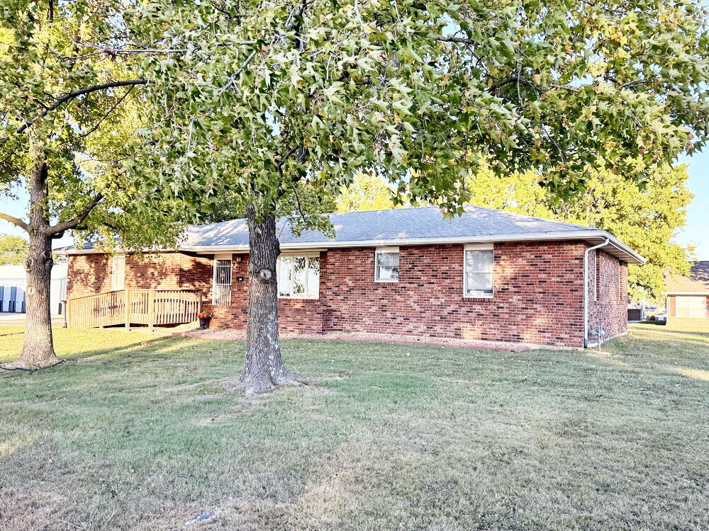 1303 South Forest Street Property Photo 49