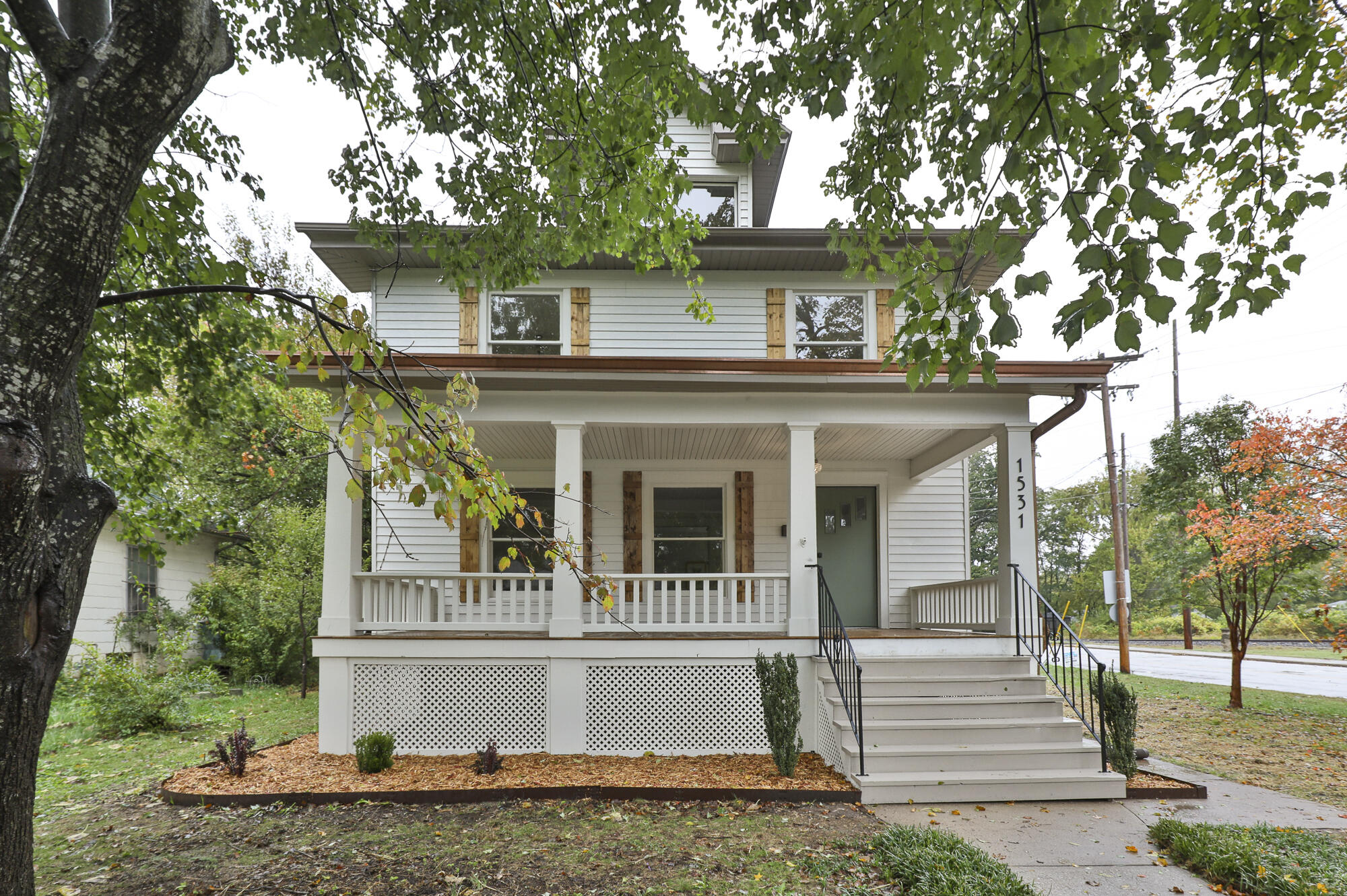 1531 East Monroe Street Property Photo 1