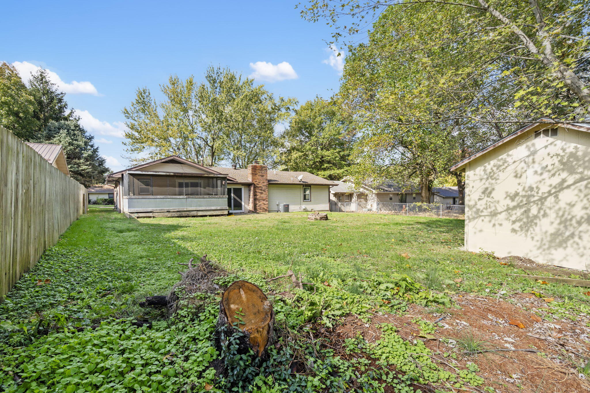 3702 South Walnut Hill Drive Property Photo 23