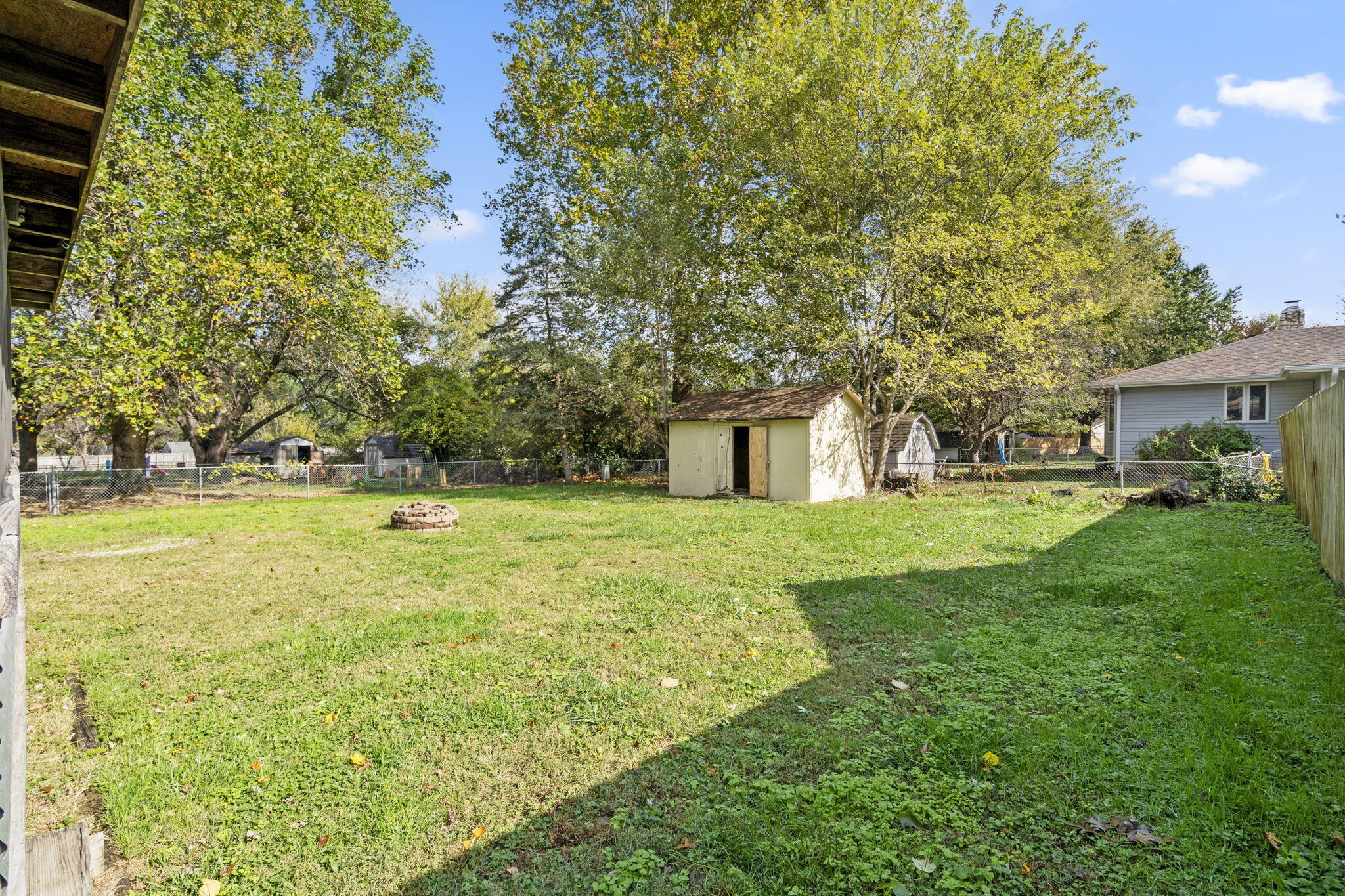 3702 South Walnut Hill Drive Property Photo 26