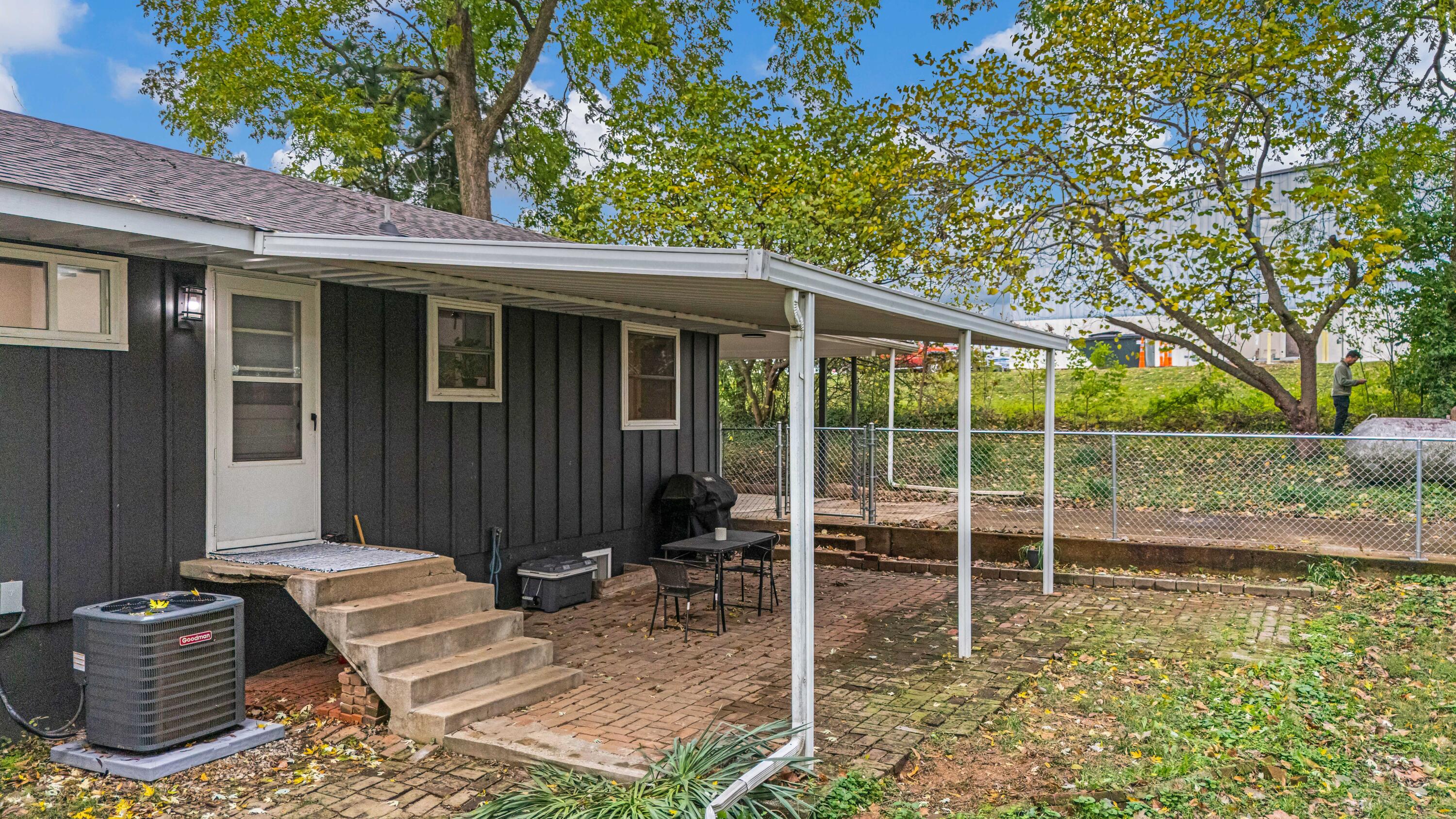 350 East Olden Street Property Photo 48