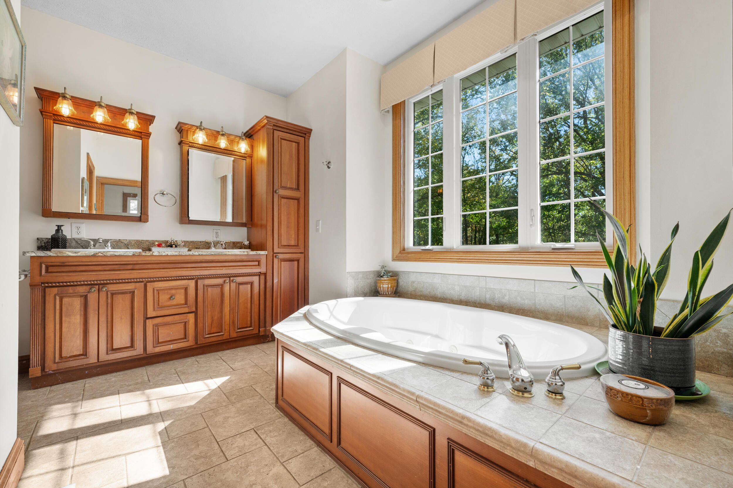 3791 South 125th Road Property Photo 7