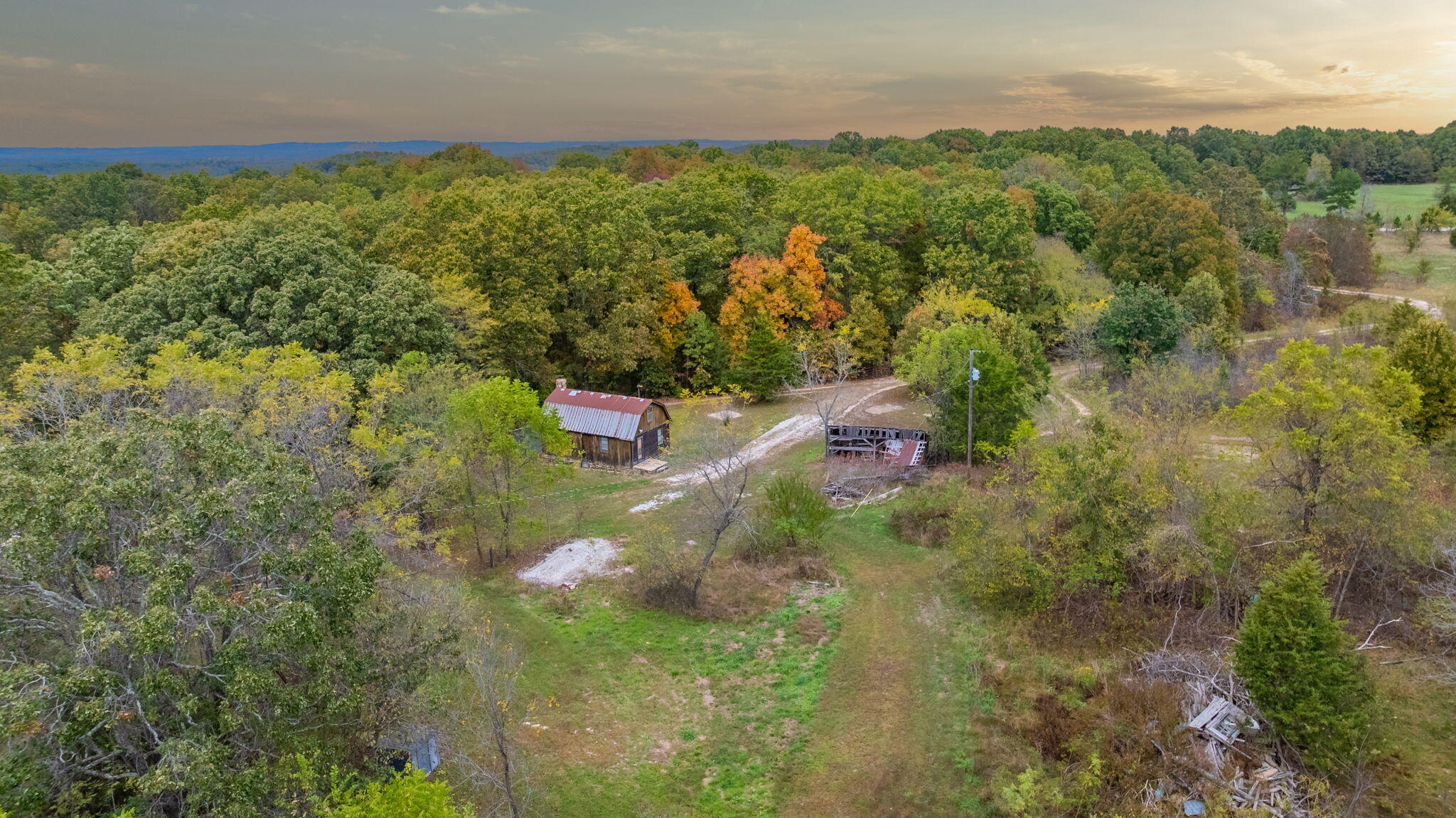 000 Highway V Property Photo 1