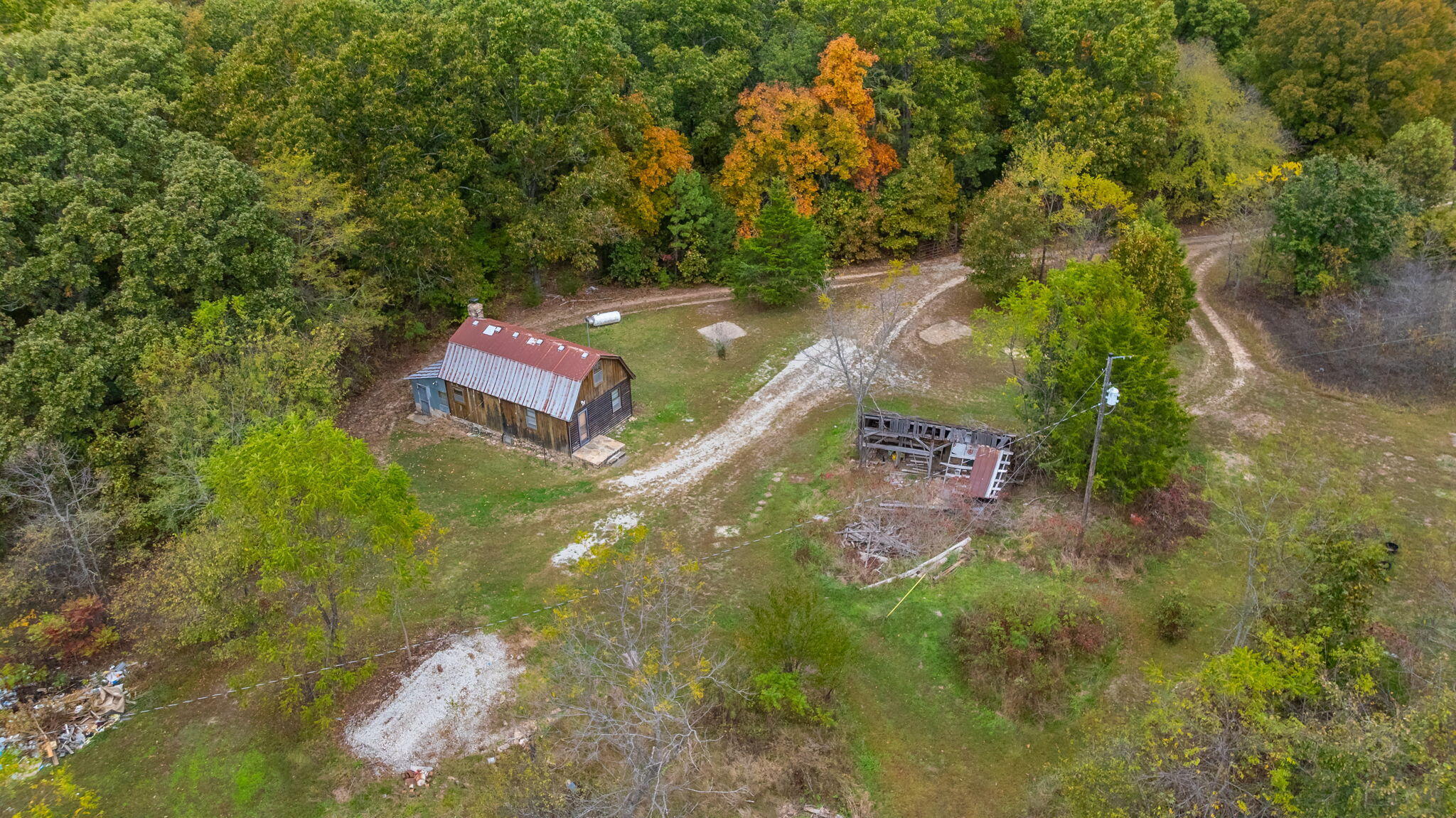 000 Highway V Property Photo 2