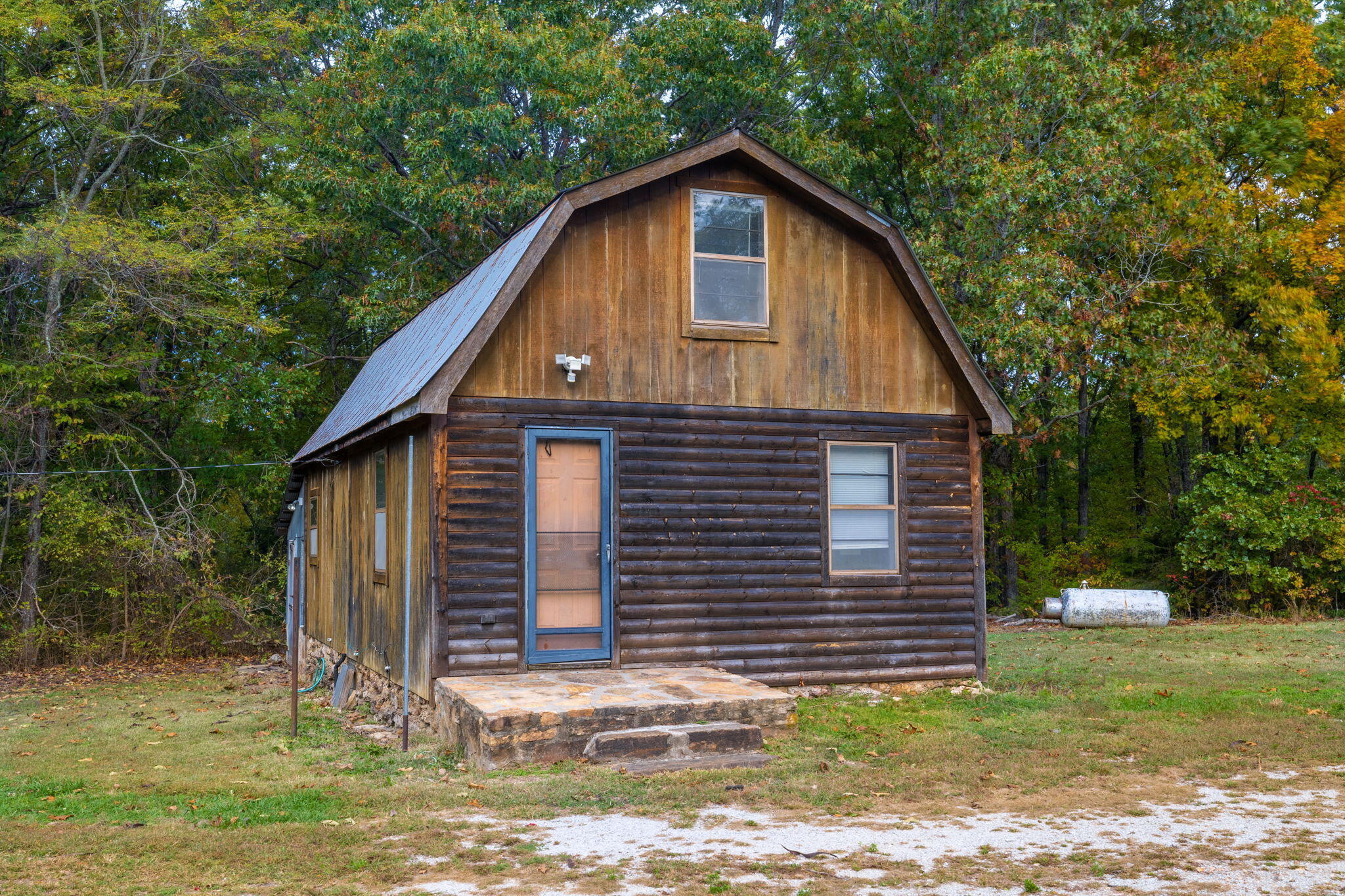 000 Highway V Property Photo 7