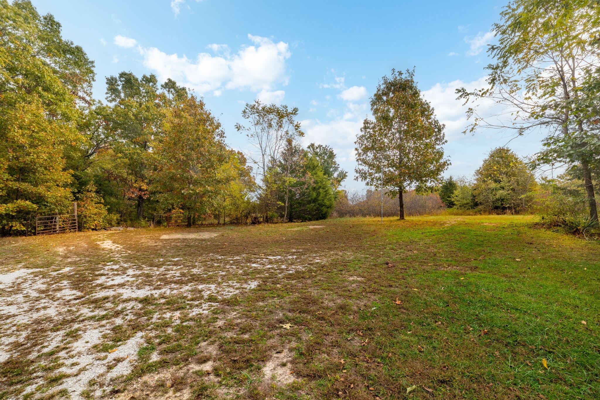 000 Highway V Property Photo 37