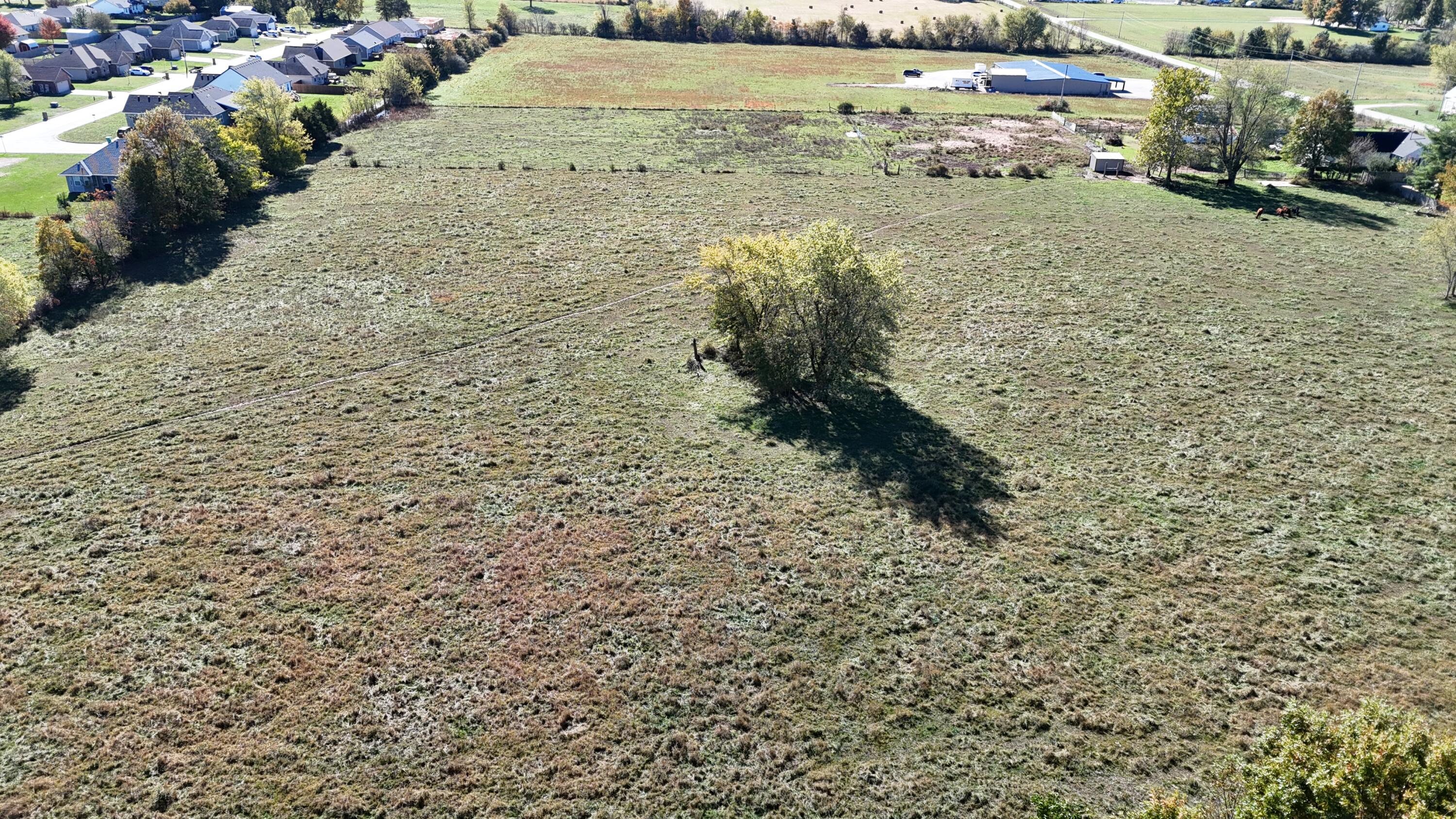 Tract 2 Summit Street Property Photo 6