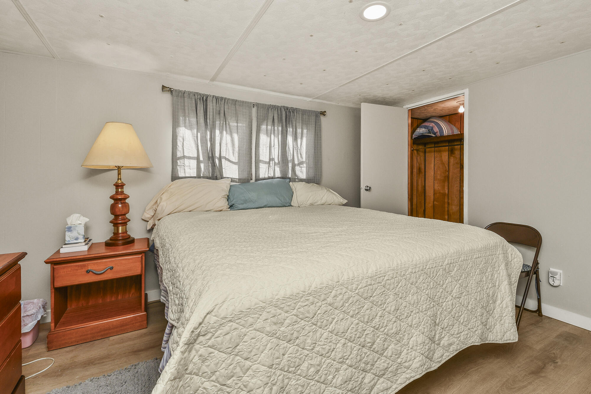 667 Henderson Street Property Photo 17