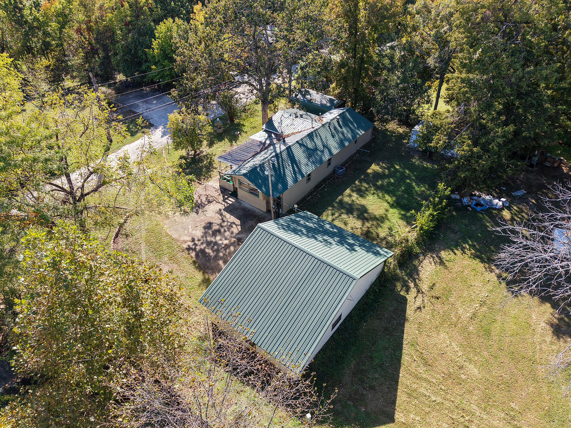 667 Henderson Street Property Photo 35