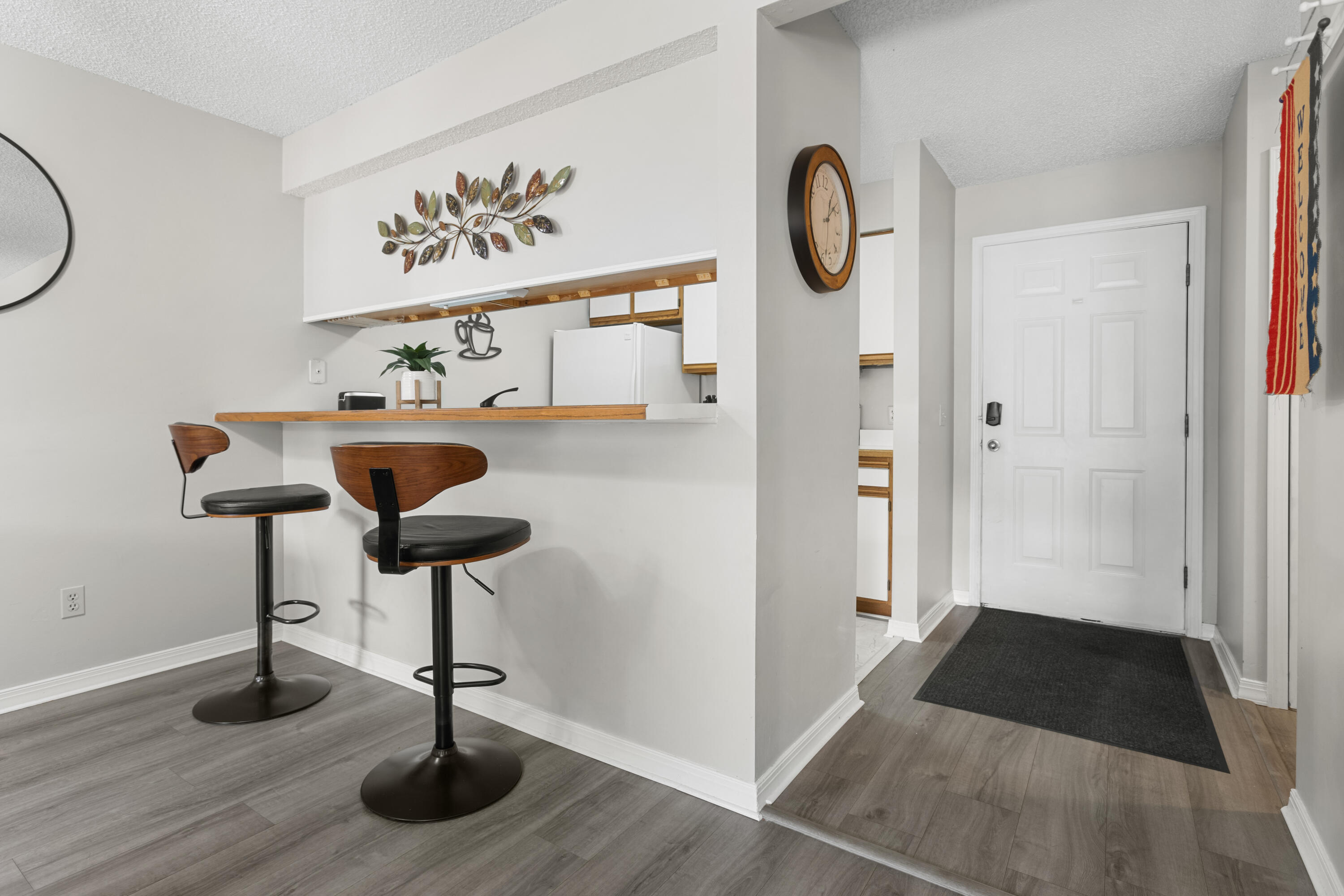 302 Turnberry Drive Property Photo 9