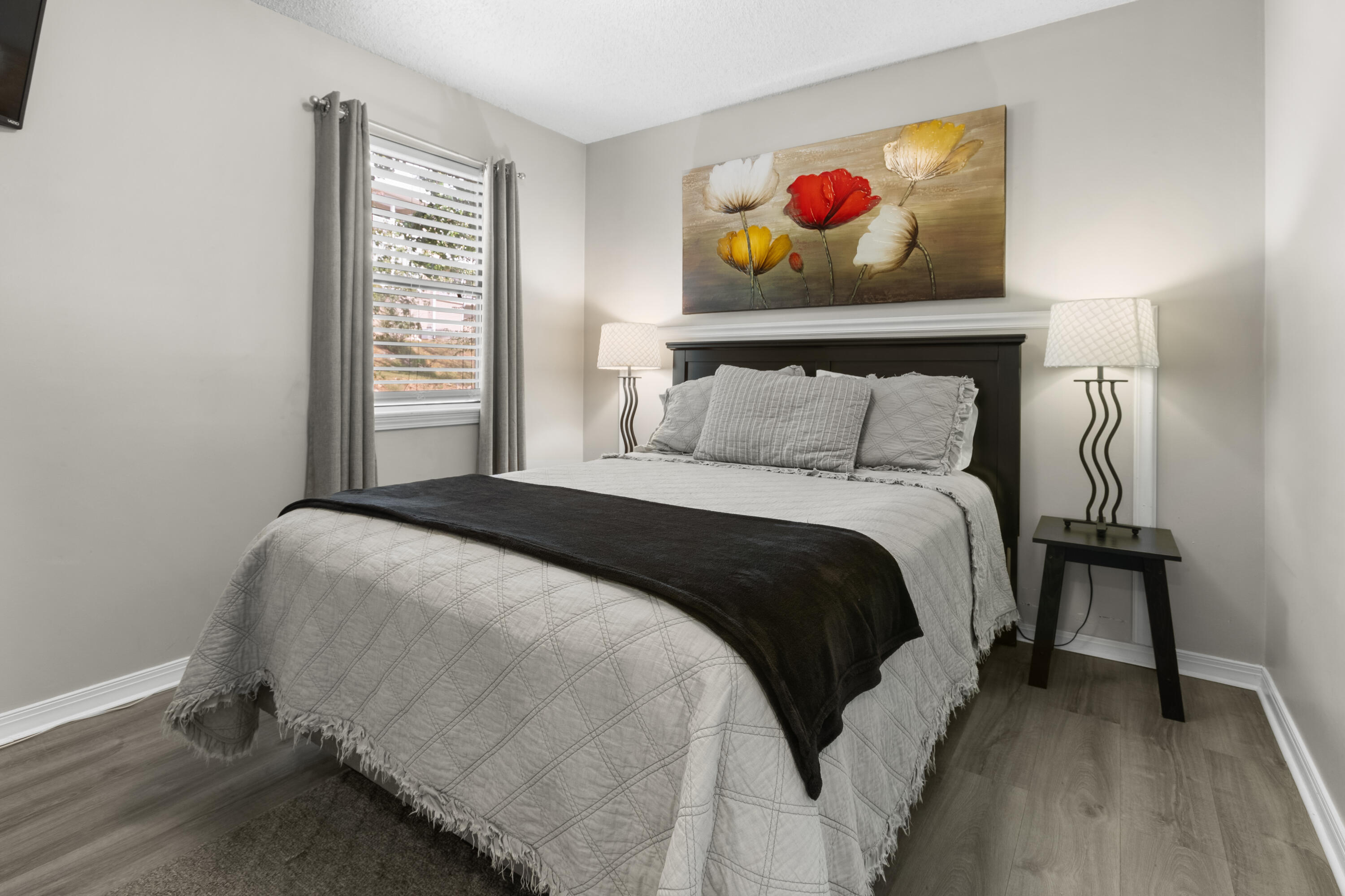 302 Turnberry Drive Property Photo 13