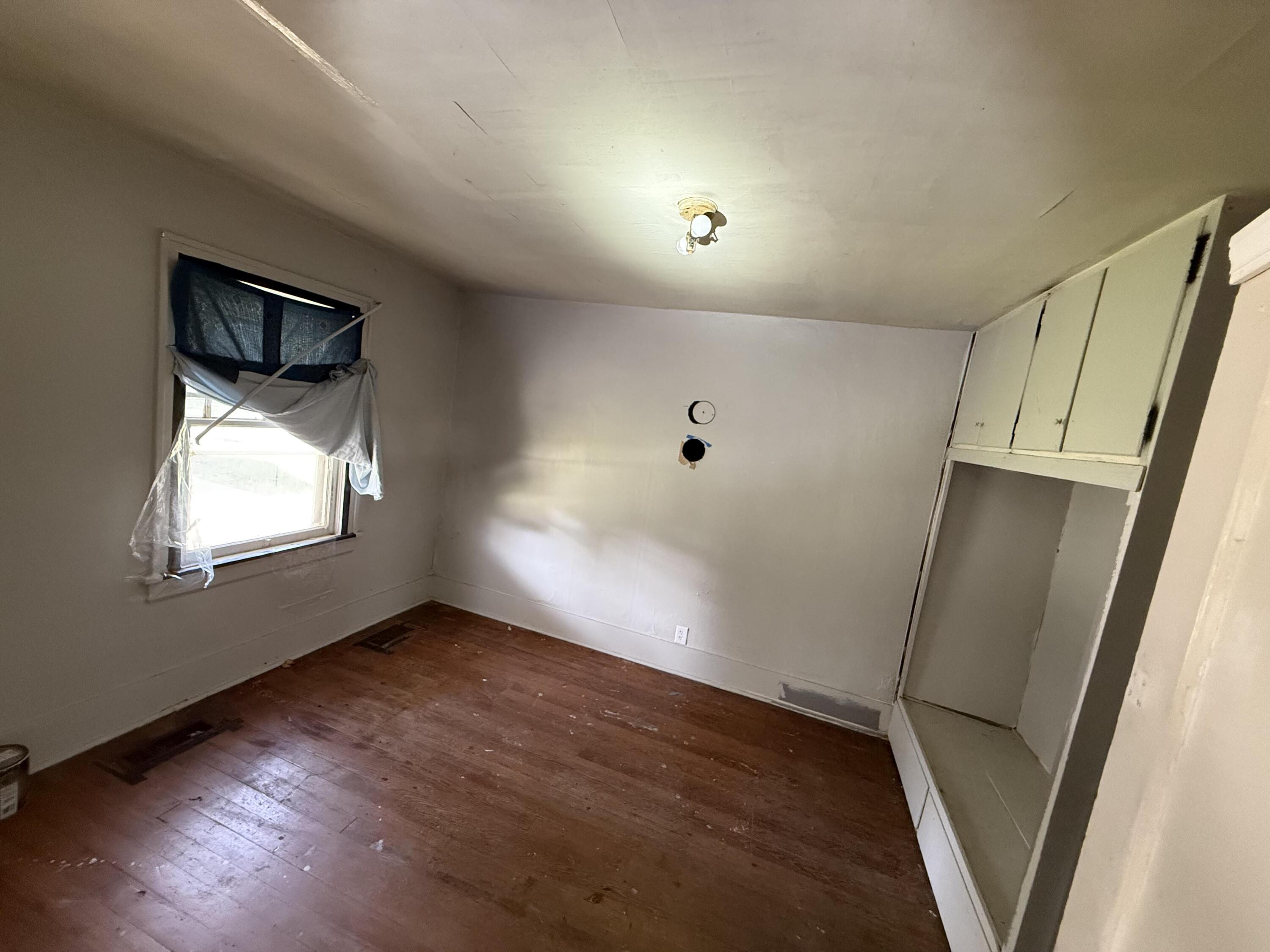 1460 South Jefferson Avenue Property Photo 7