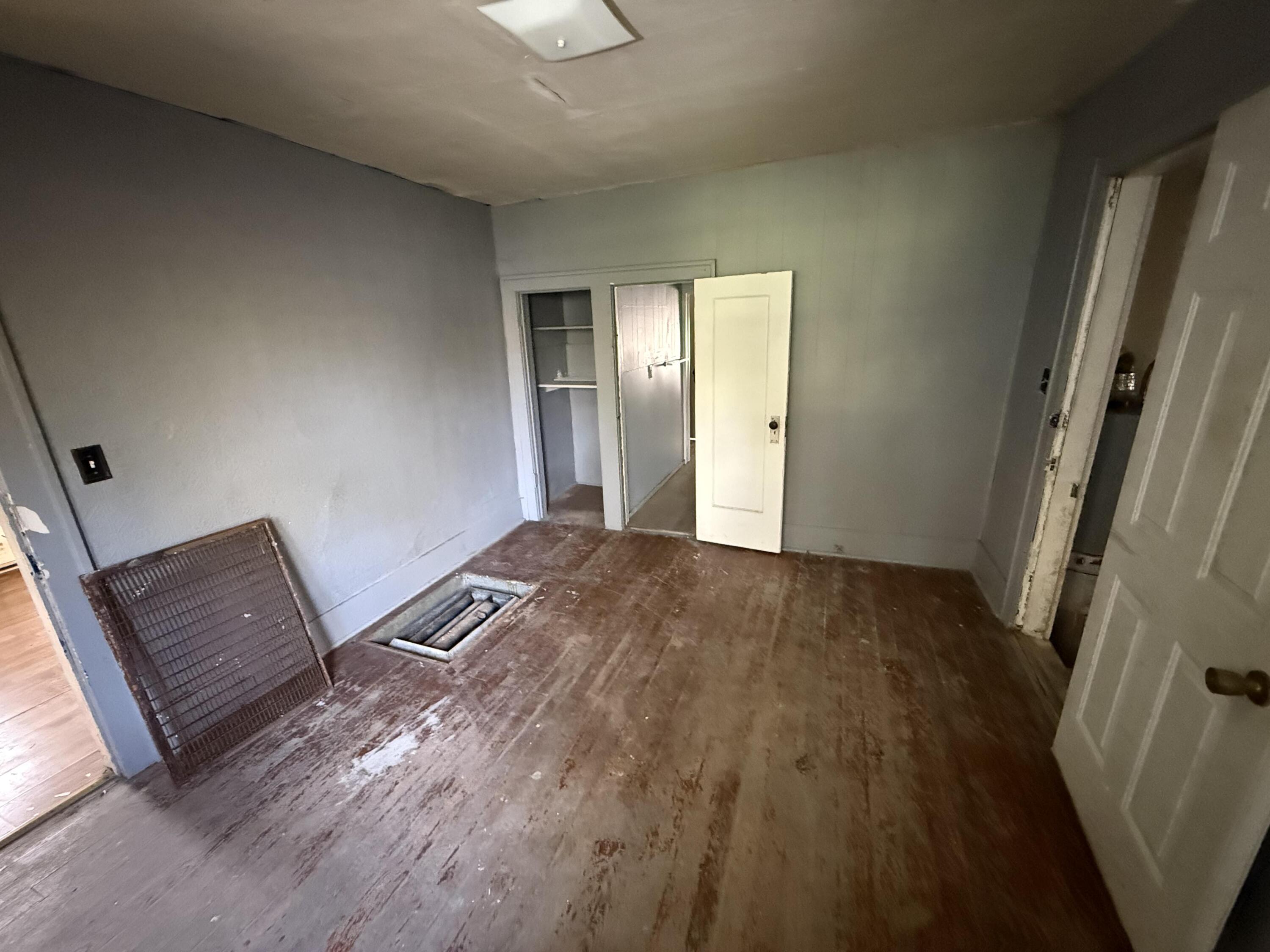 1460 South Jefferson Avenue Property Photo 13