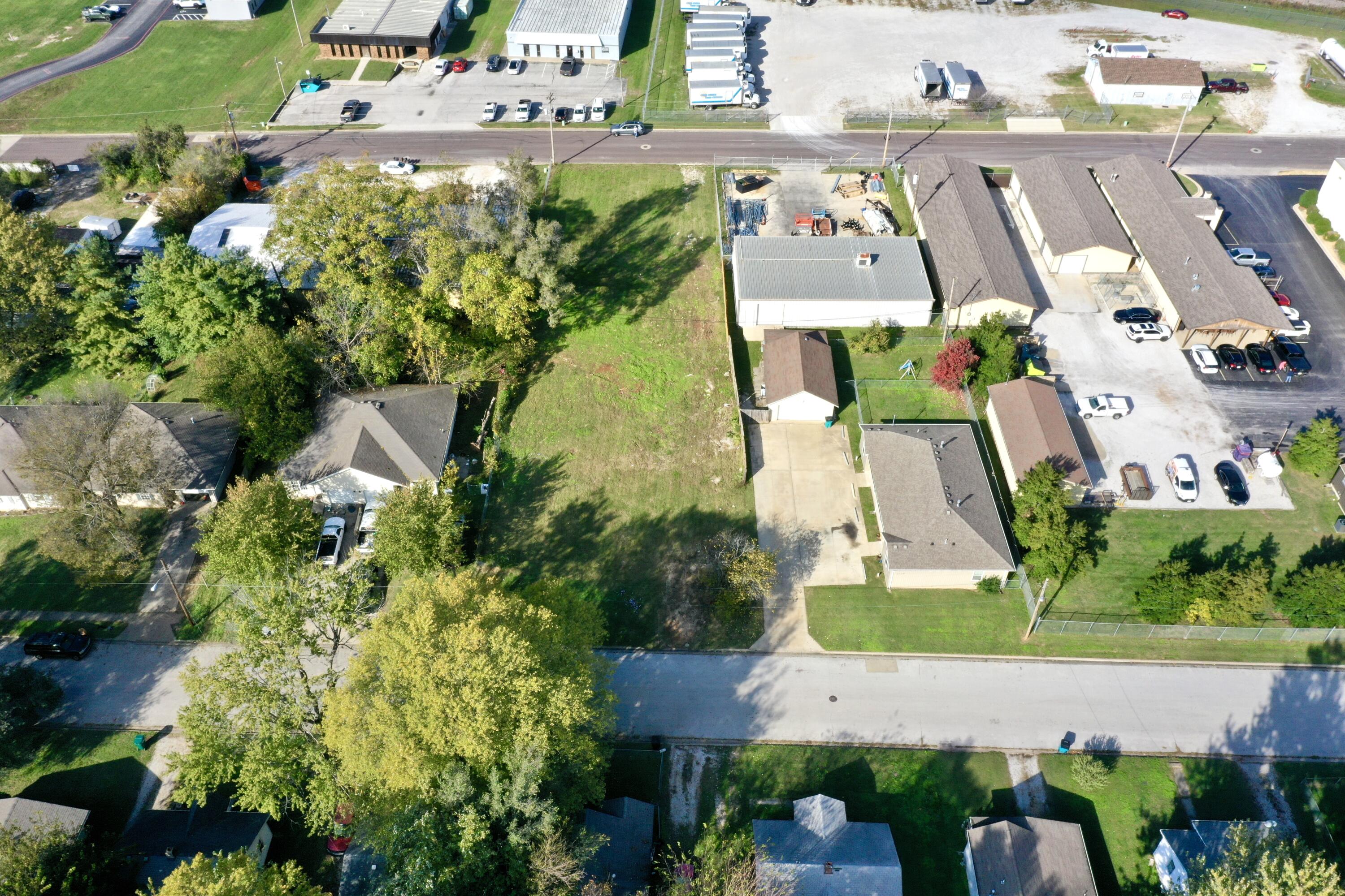 2111 East Cairo Street Property Photo 6