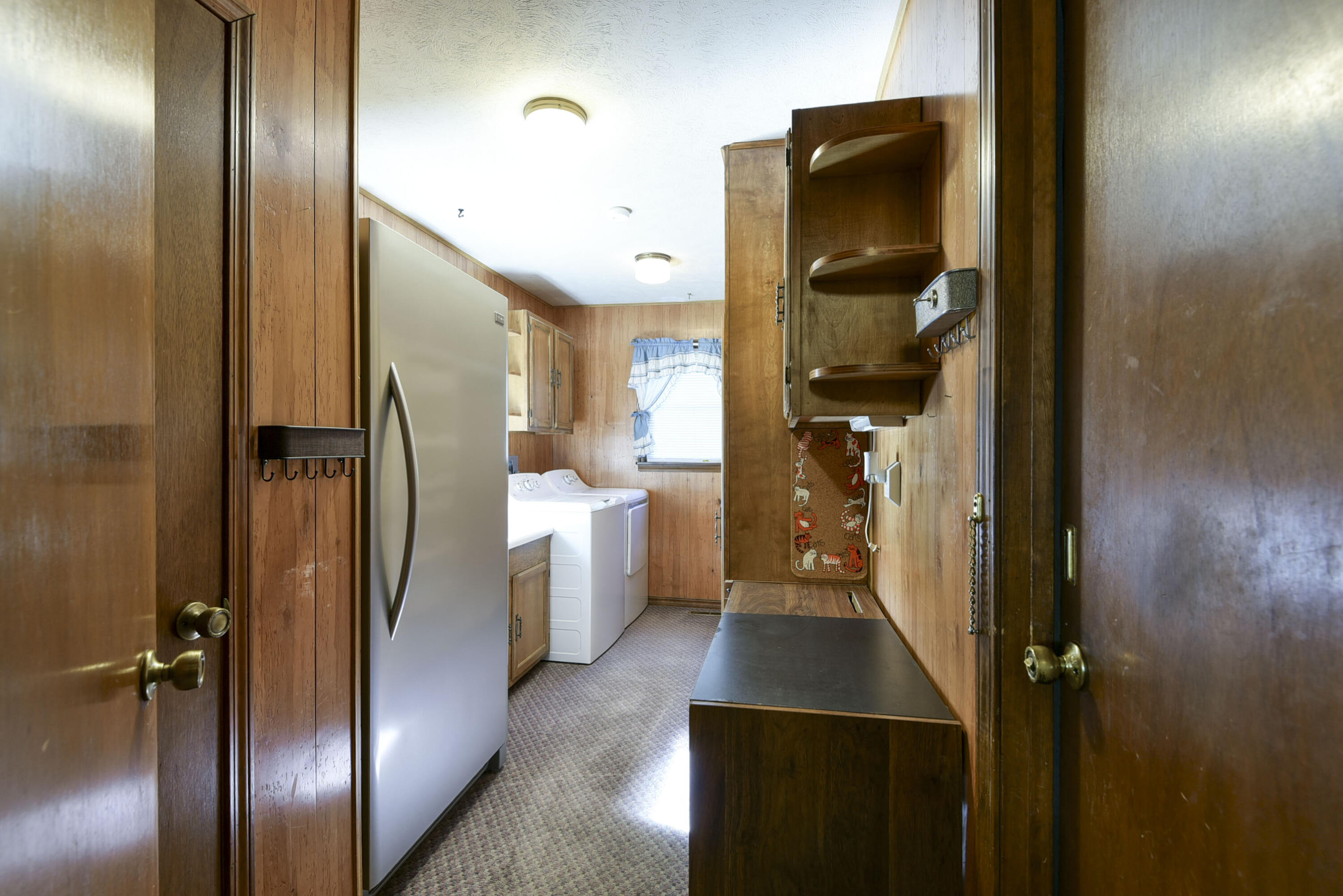 421 Newport Drive Property Photo 7