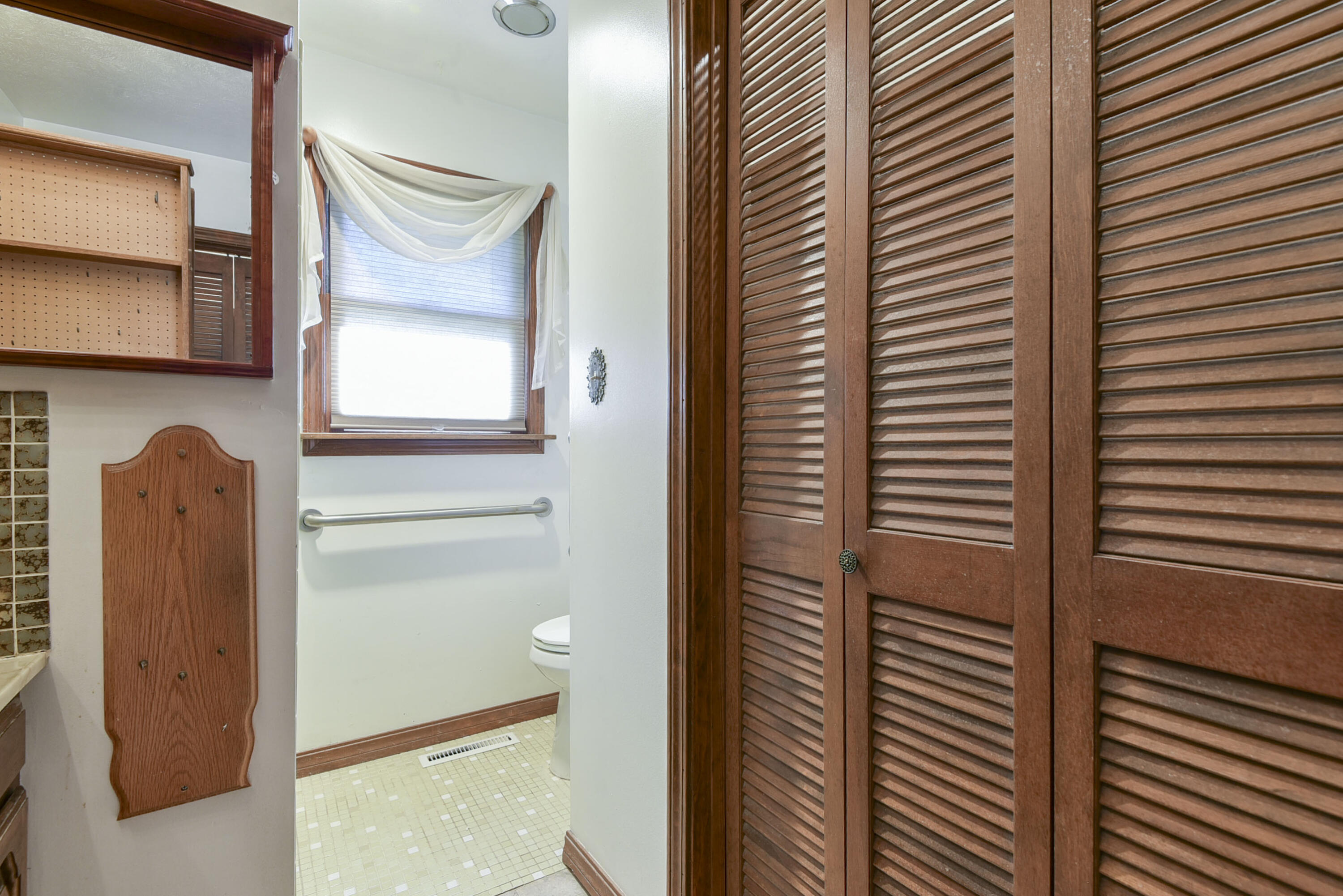 421 Newport Drive Property Photo 17