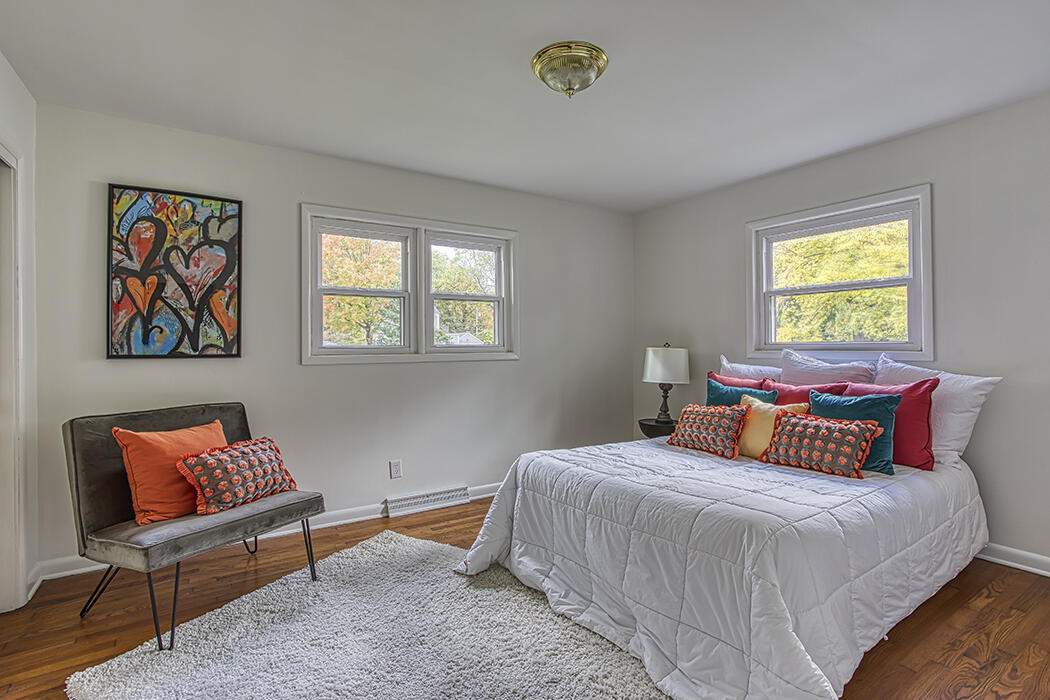 1954 South Dollison Avenue Property Photo 16