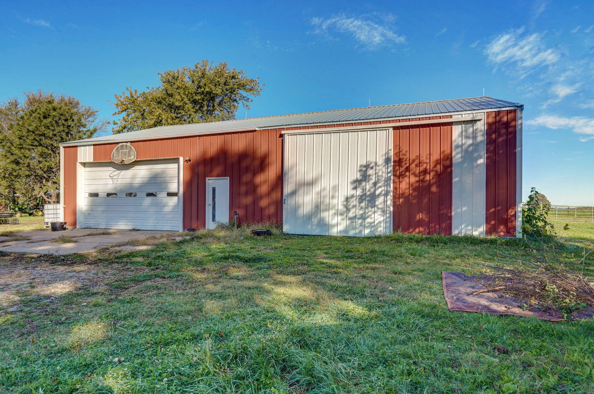 12272 Lawrence 2220 Property Photo 10