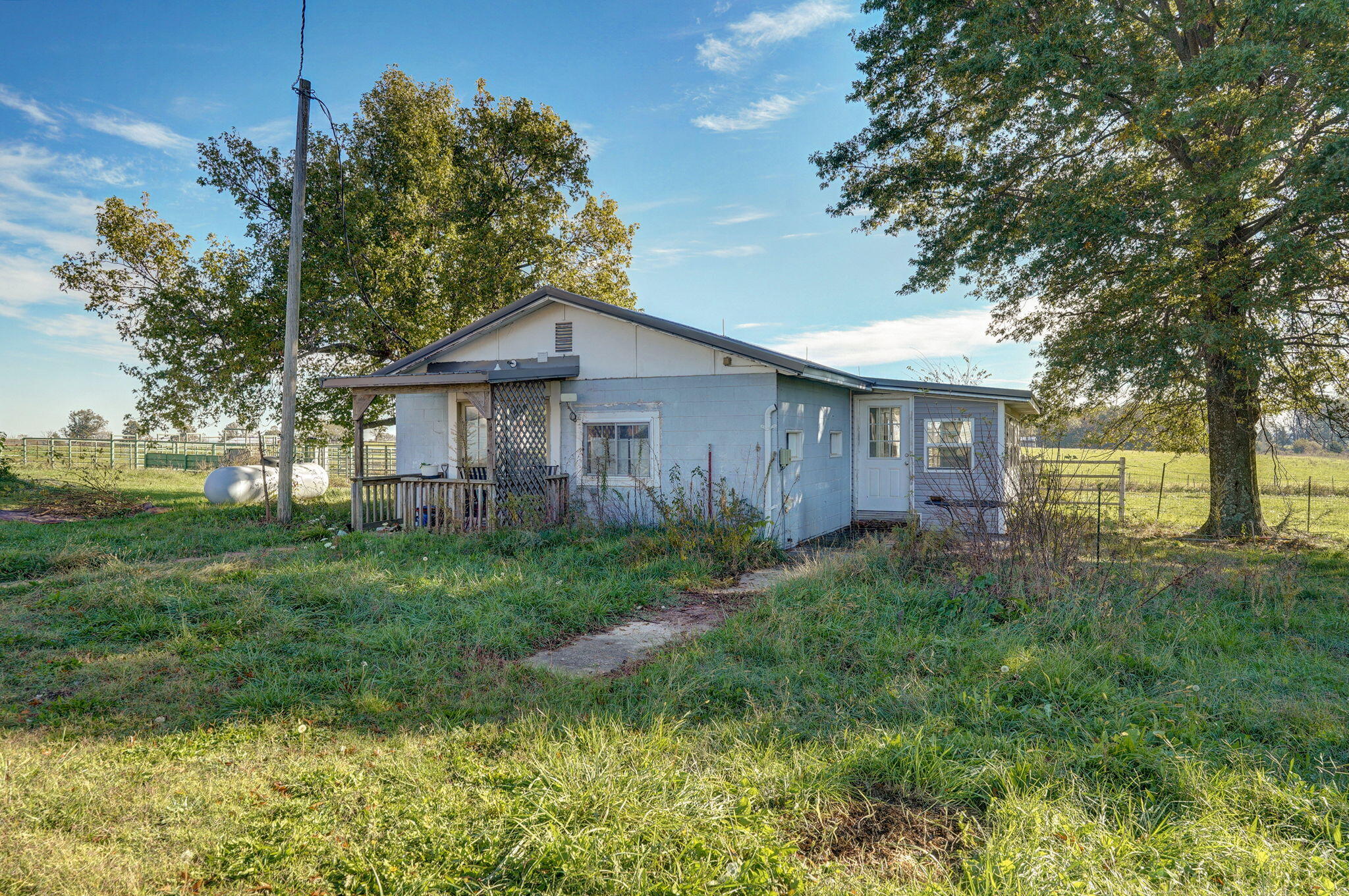 12272 Lawrence 2220 Property Photo 8