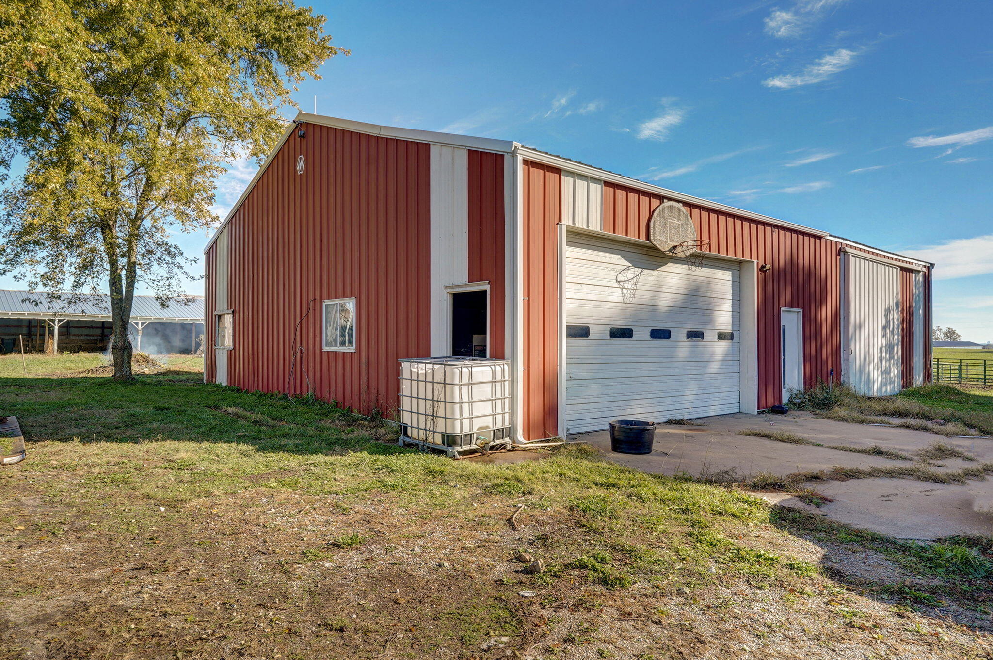12272 Lawrence 2220 Property Photo 11