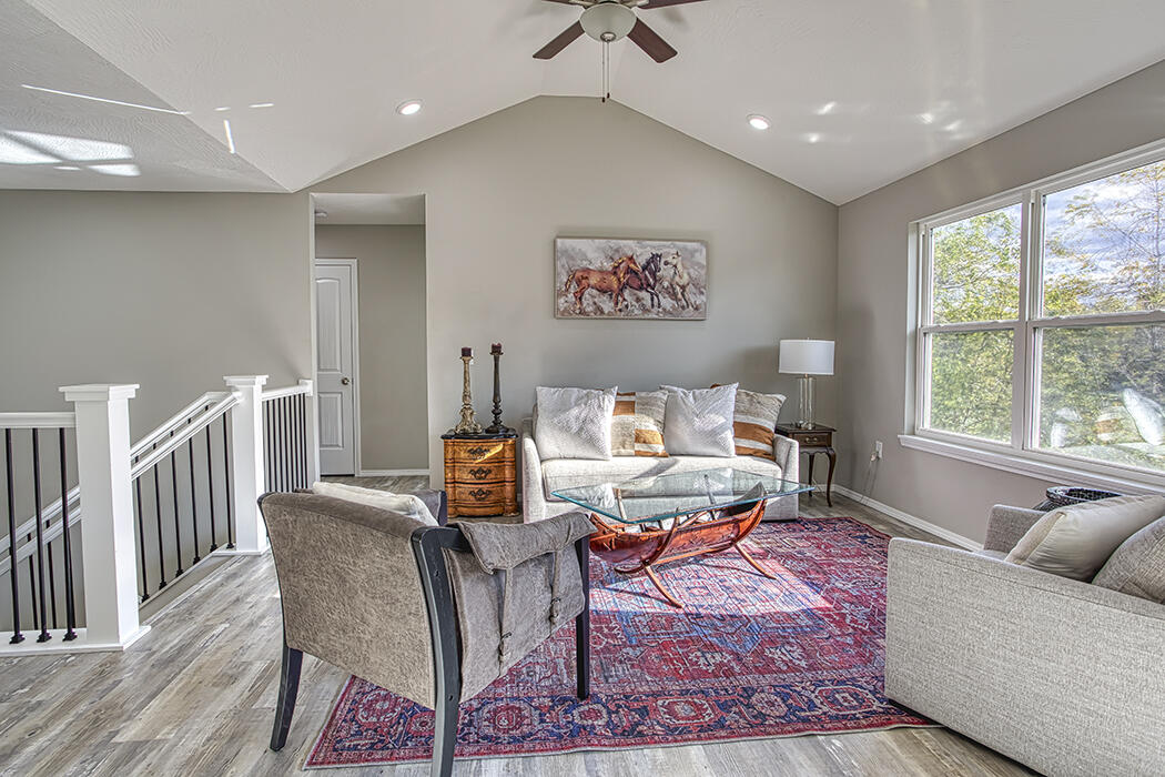 4329 North Toby Avenue Property Photo 2