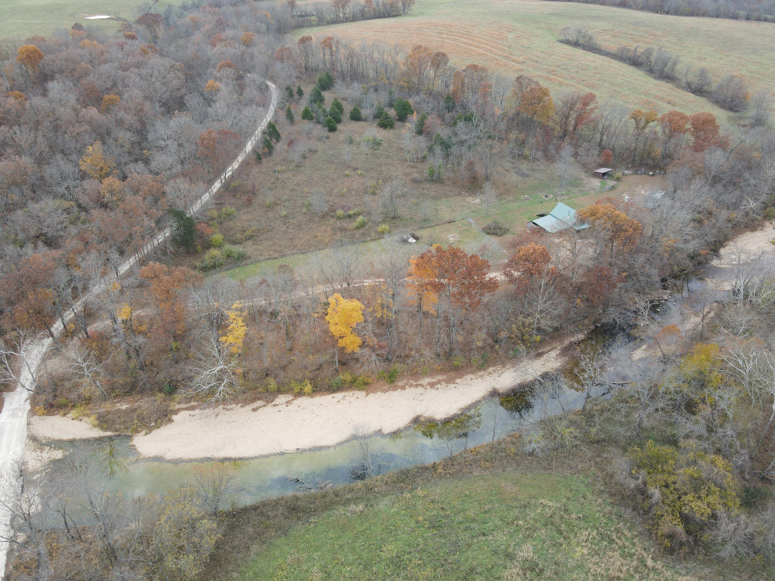 2709 Wagner Road Property Photo 2