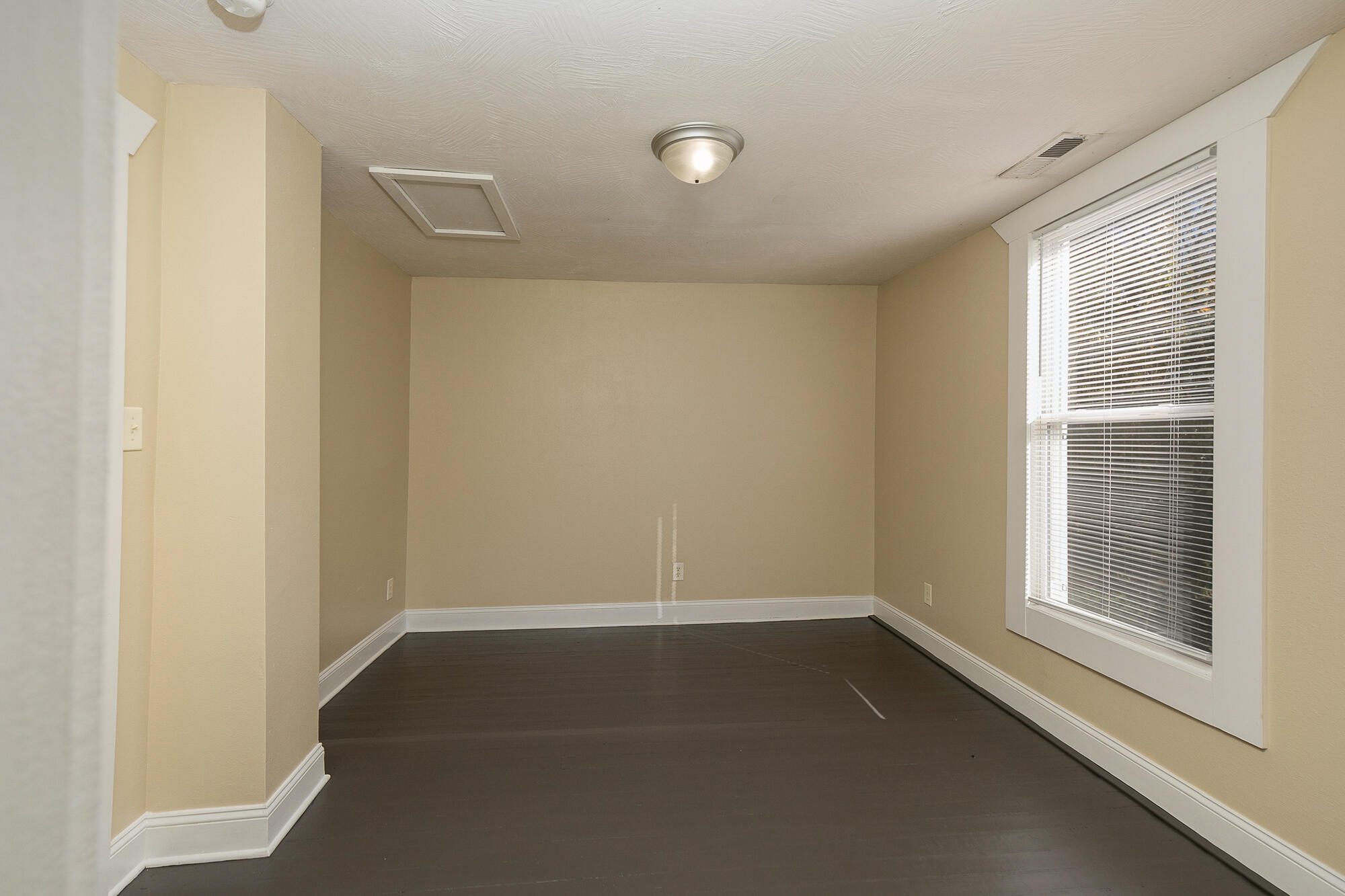 1902 North Missouri Avenue Property Photo 18