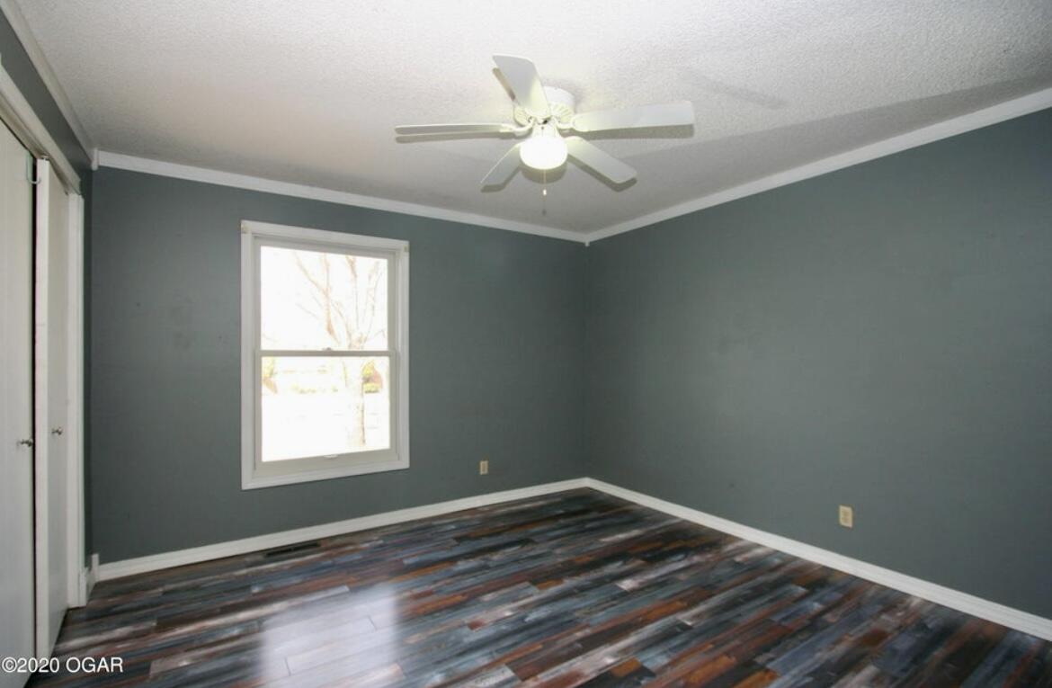 202 Split Rail Drive Drive Property Photo 6