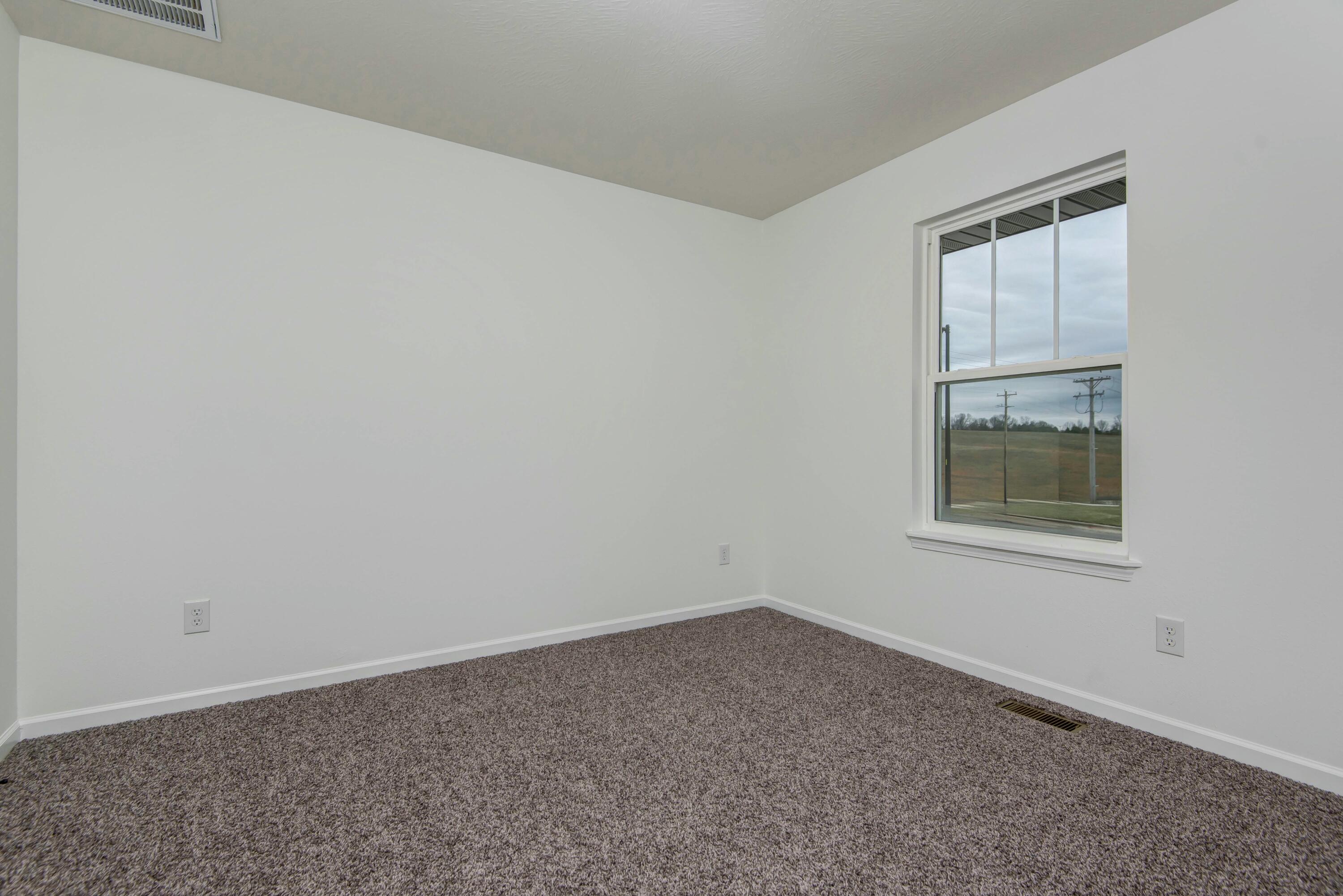 854 East Virginia Lane Property Photo 5