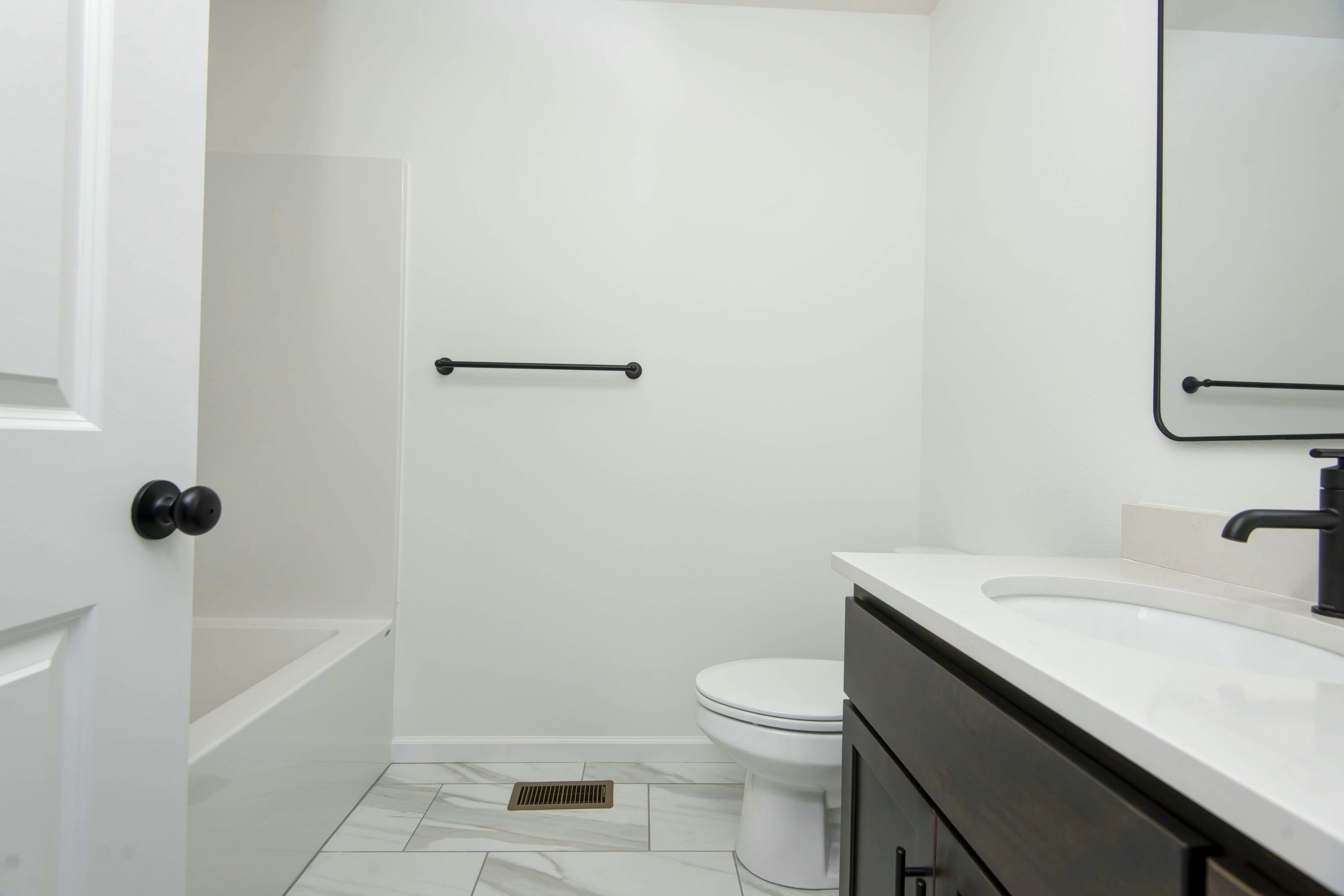 854 East Virginia Lane Property Photo 6