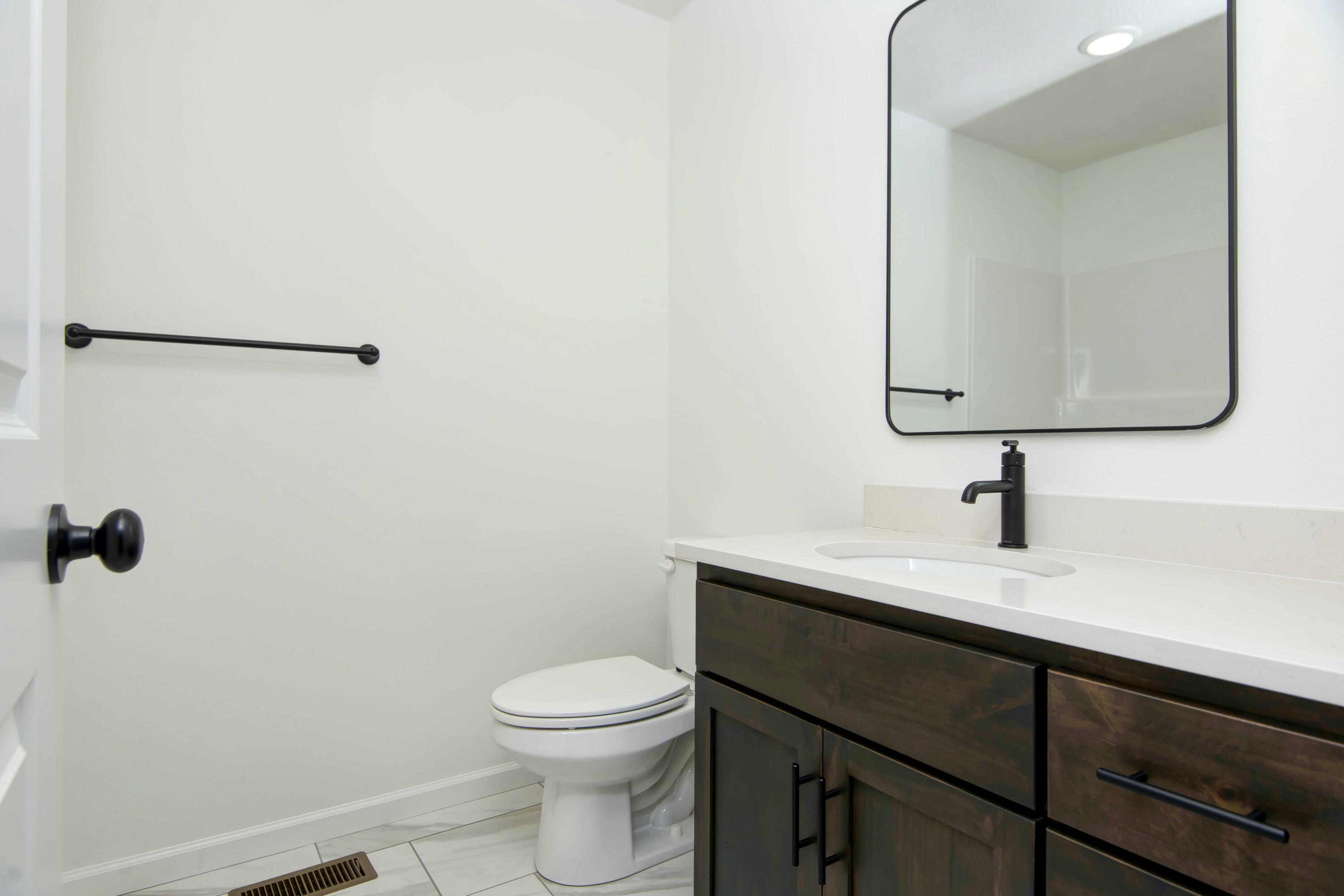 854 East Virginia Lane Property Photo 7