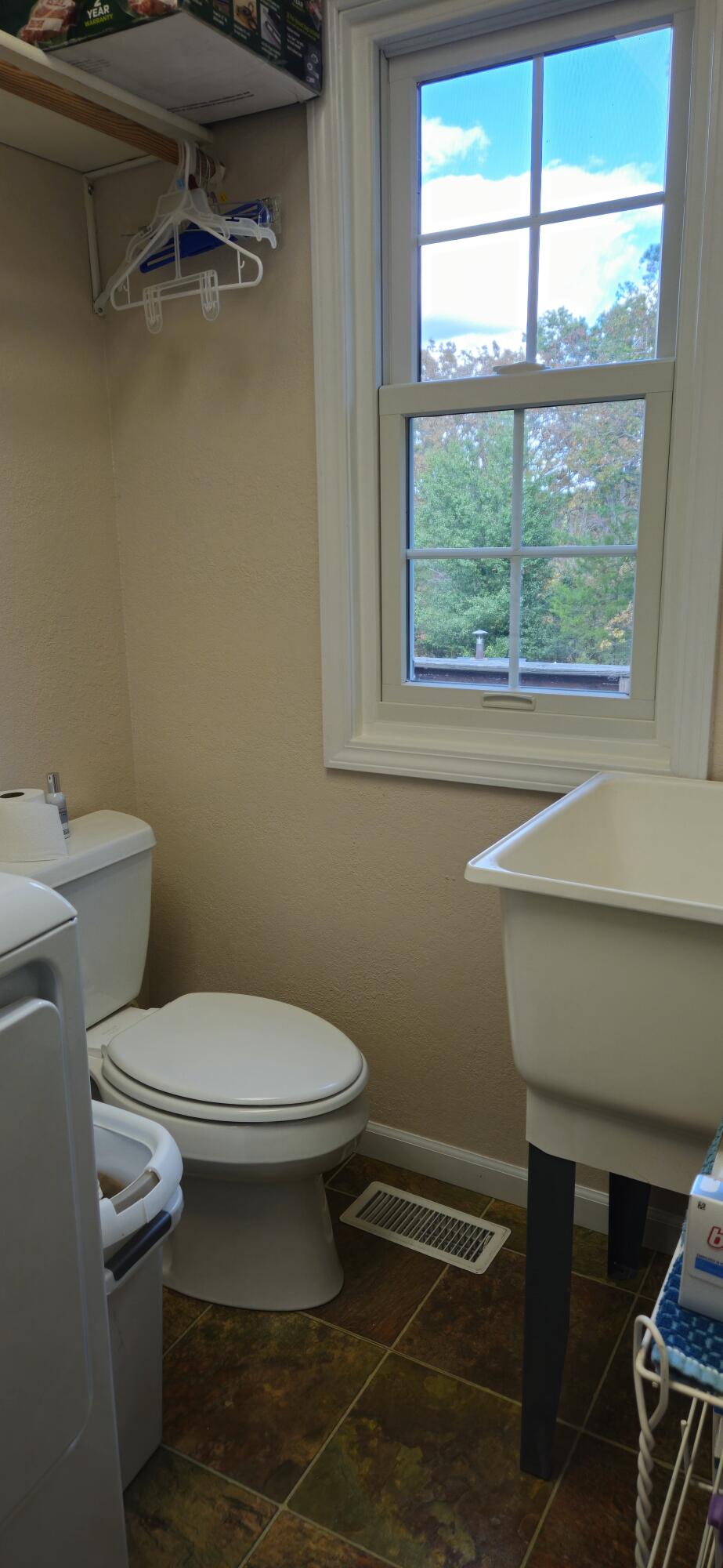 205 County Road 6550 Property Photo 28