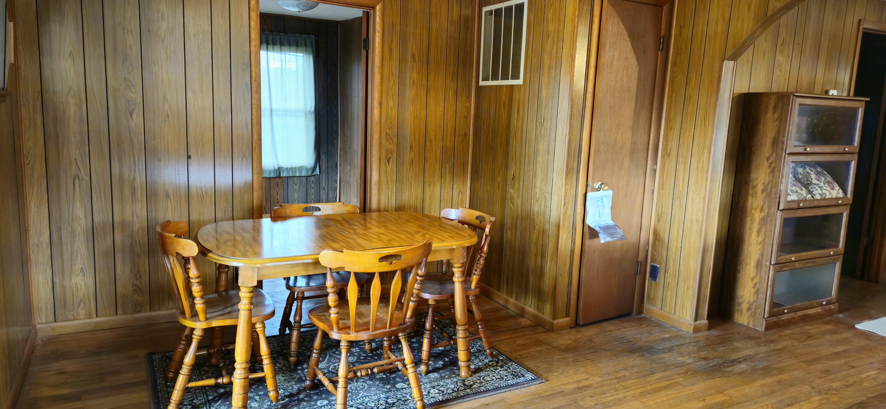 205 County Road 6550 Property Photo 65