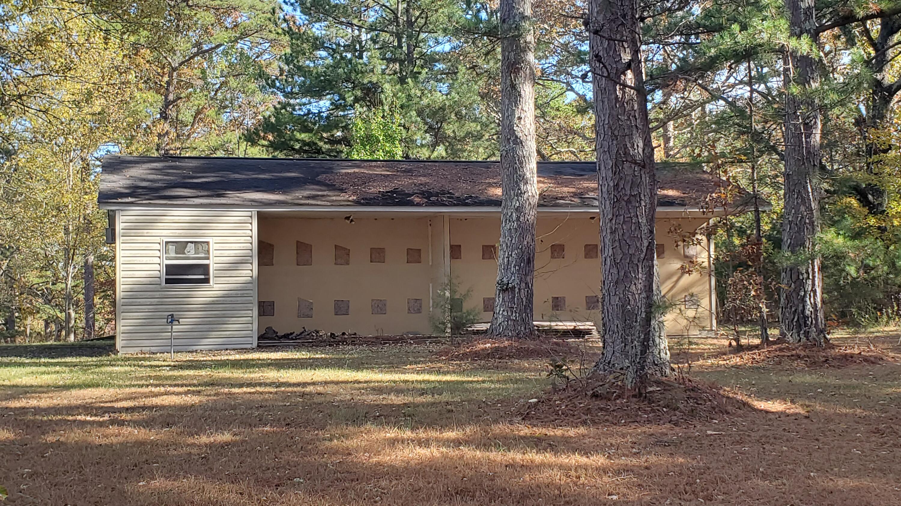 205 County Road 6550 Property Photo 70