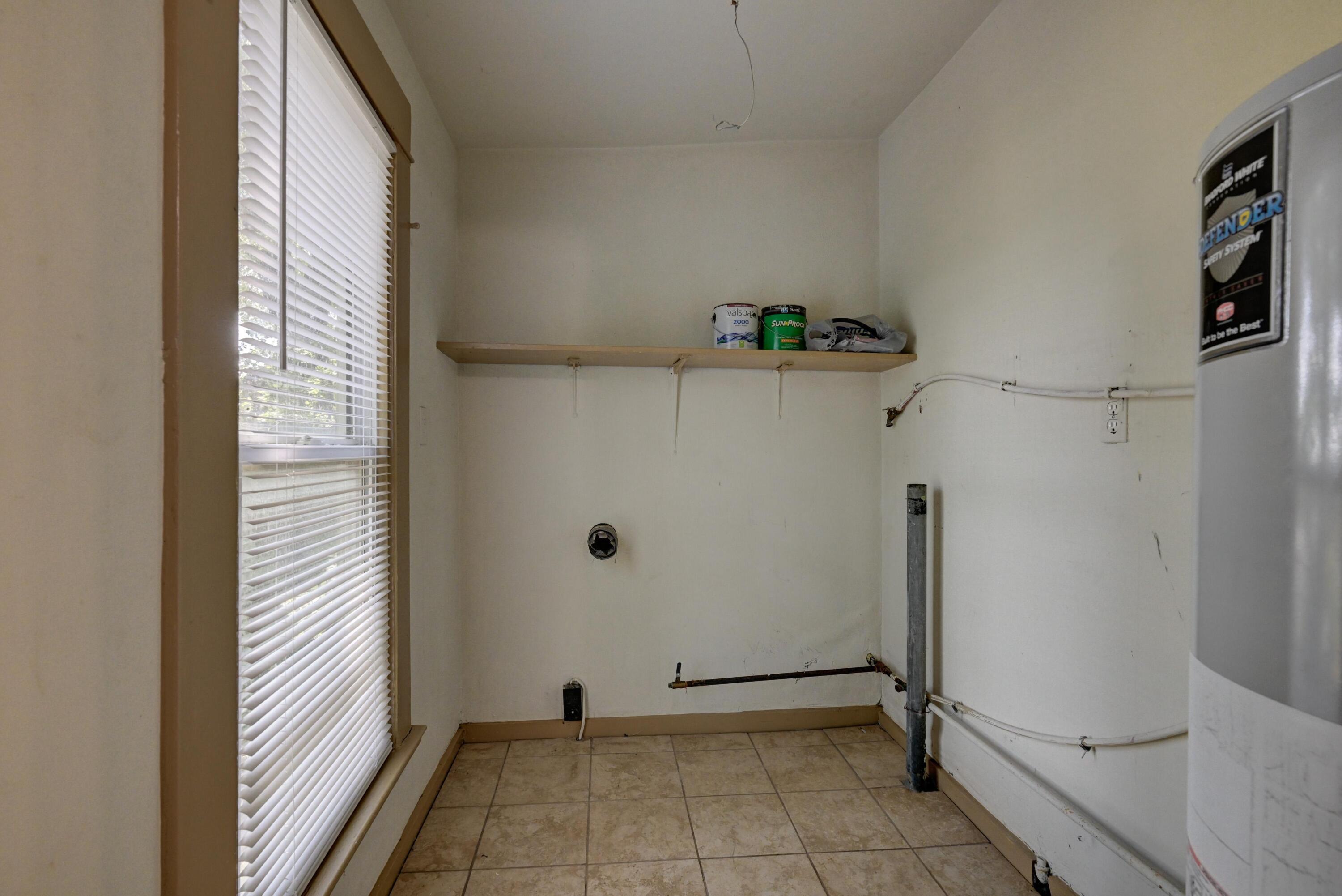 723 South Indiana Avenue Property Photo 16