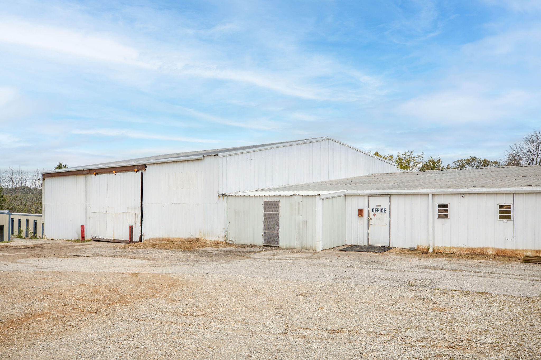 5329 East State Highway 76 Property Photo 3